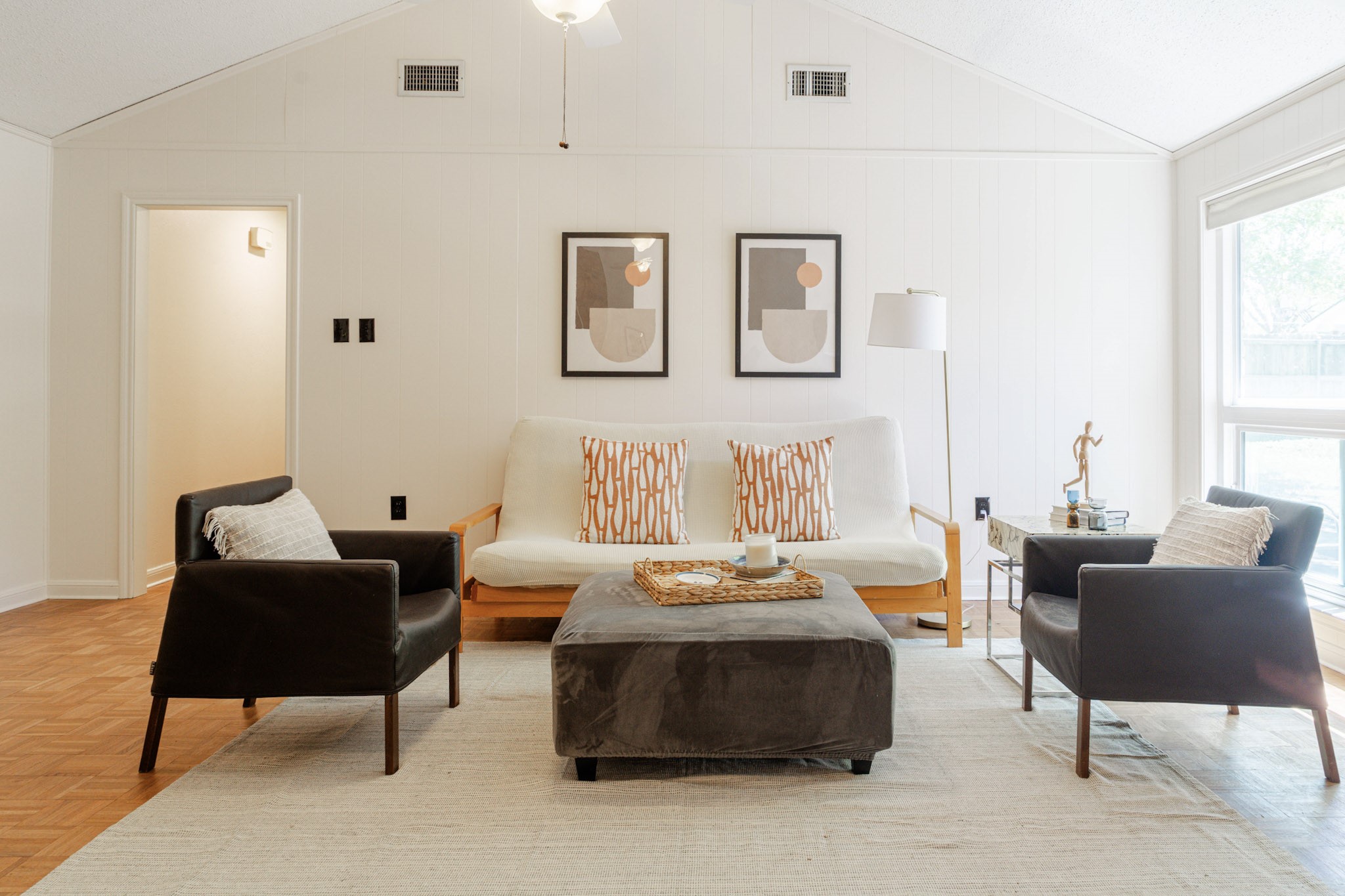 3300 Loma Vista Drive