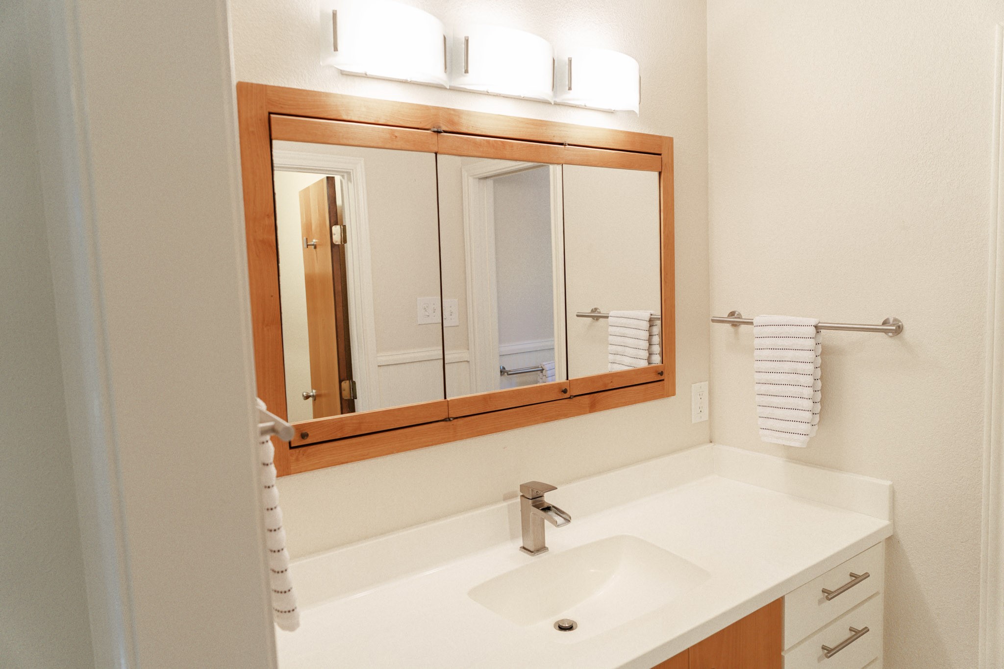 3300 Loma Vista Drive