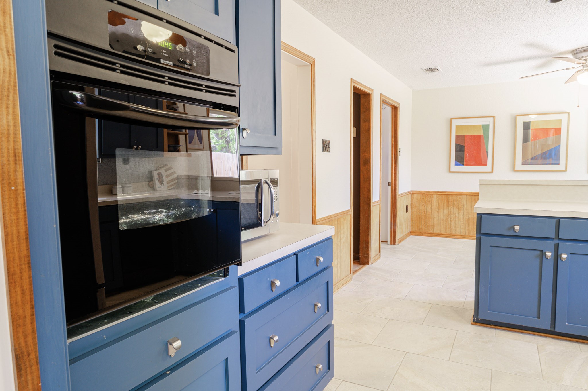 3300 Loma Vista Drive