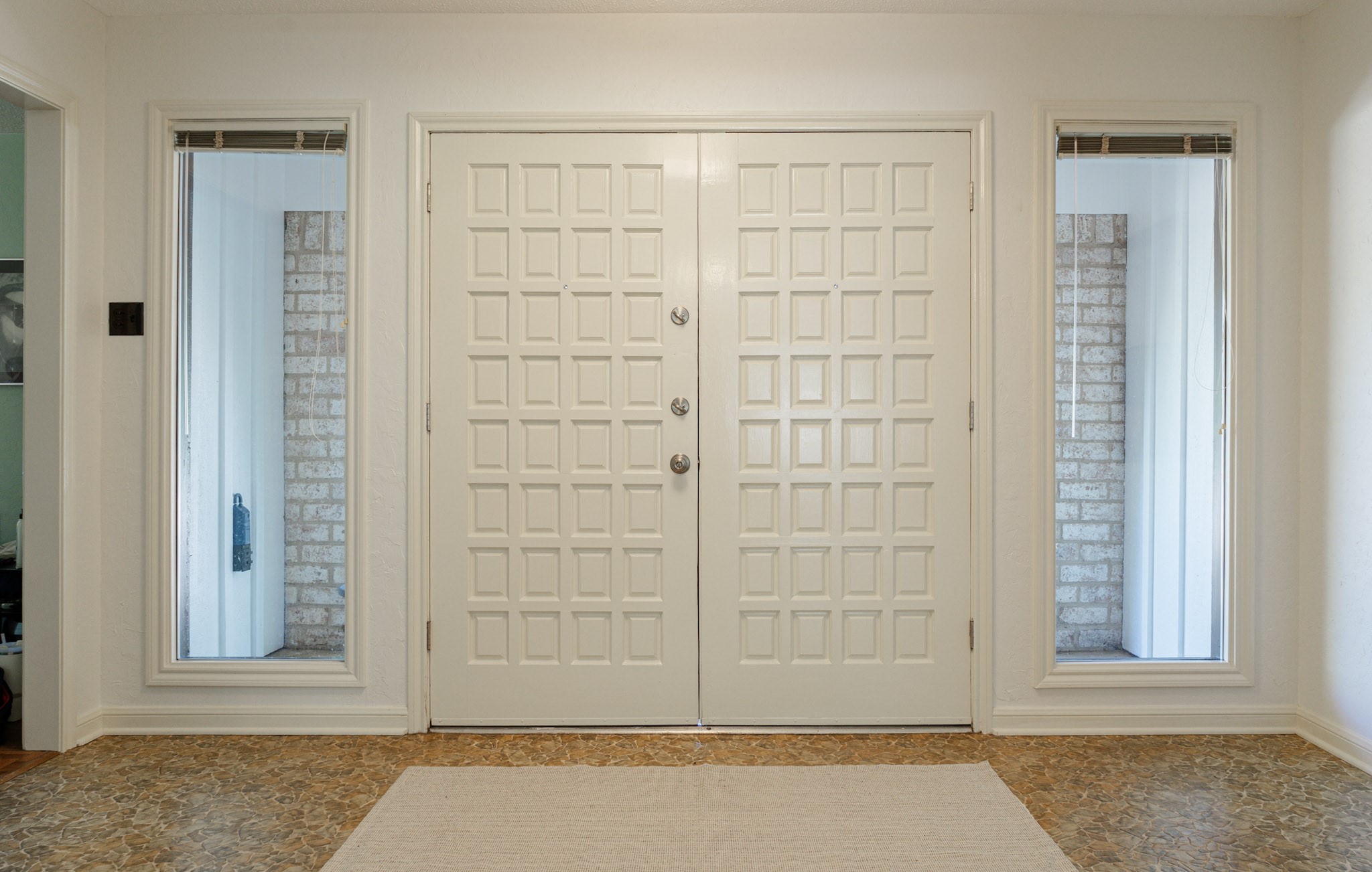 3300 Loma Vista Drive