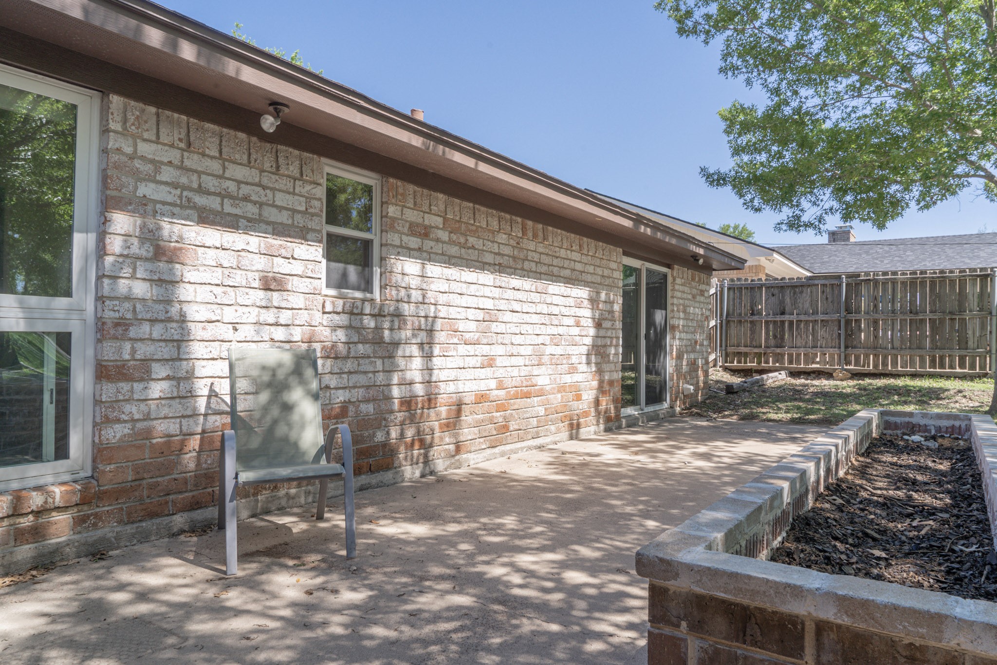 3300 Loma Vista Drive