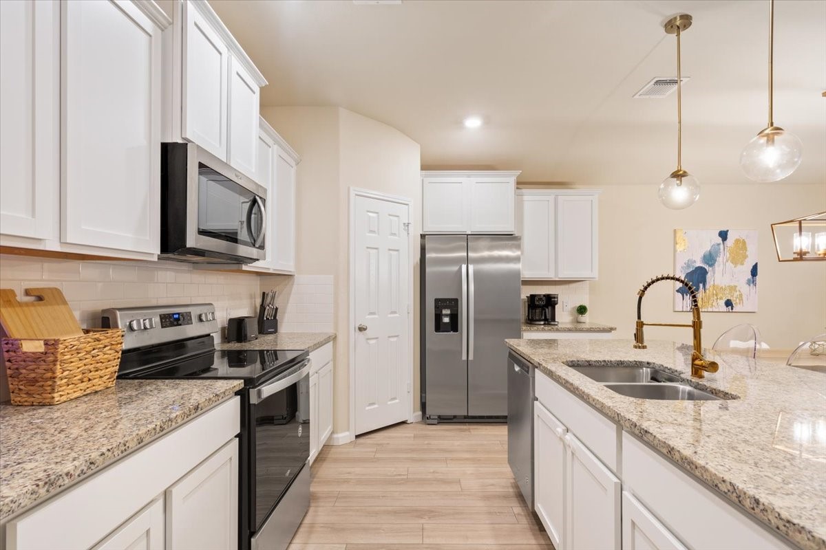 3105 Beutel Road