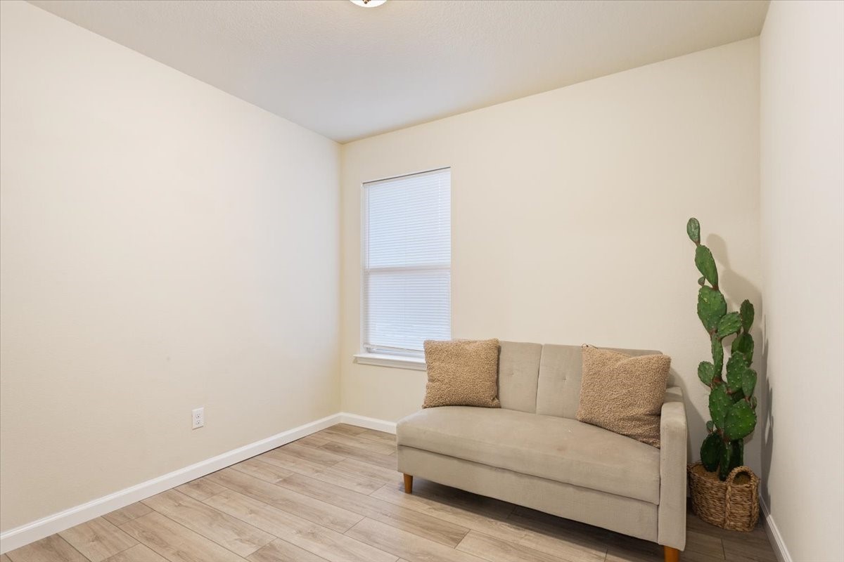 3105 Beutel Road