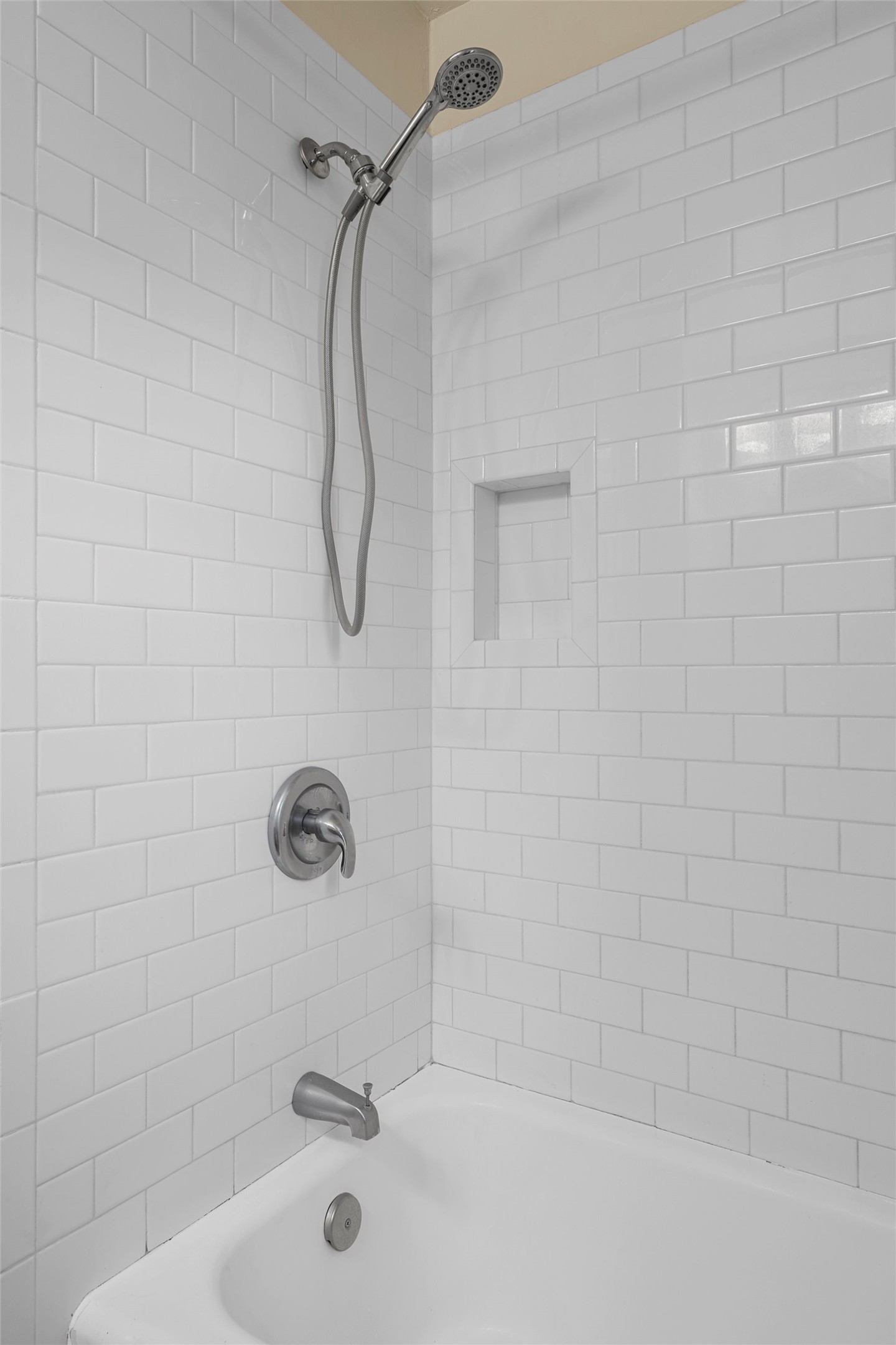 2216 N 43rd