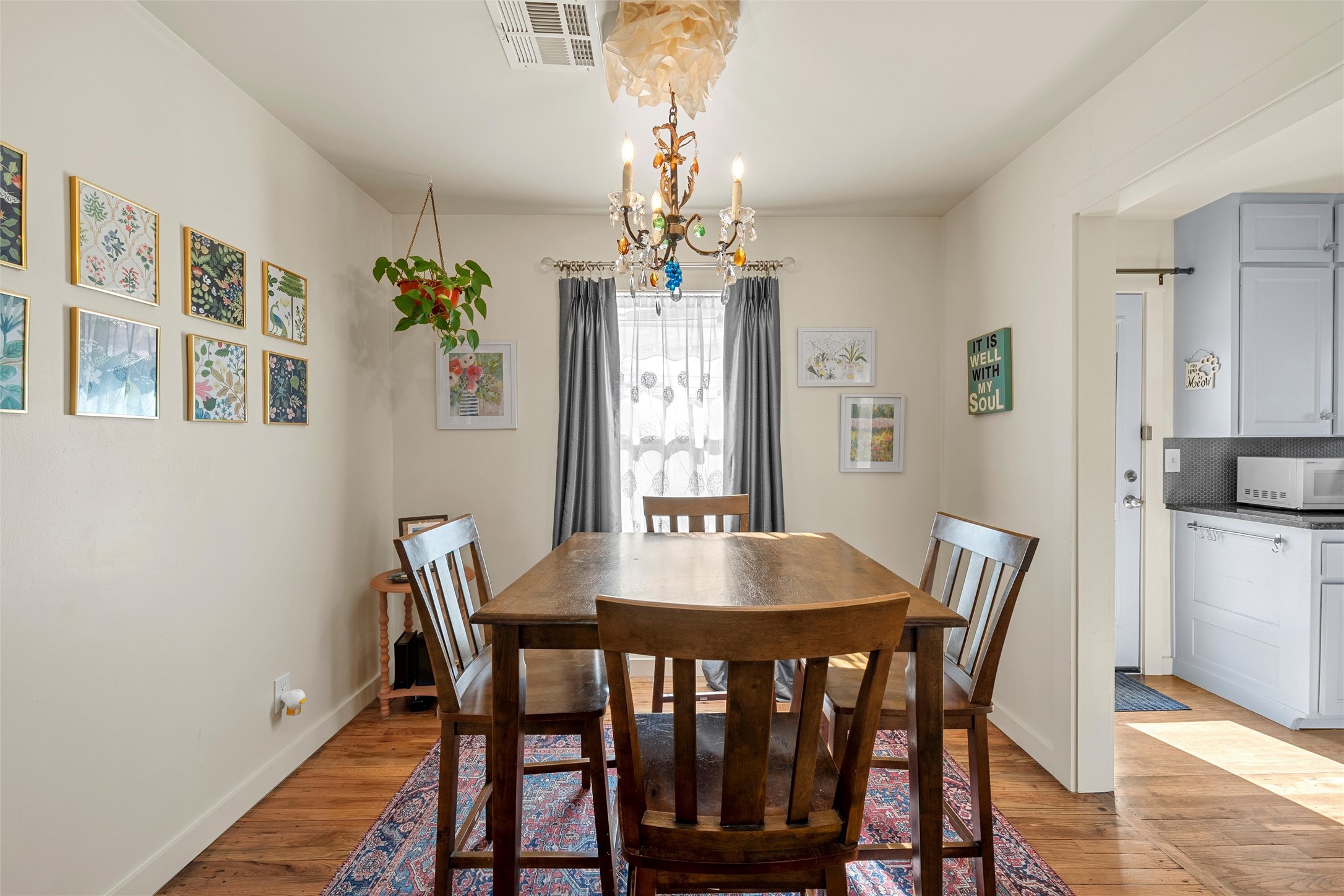 2216 N 43rd