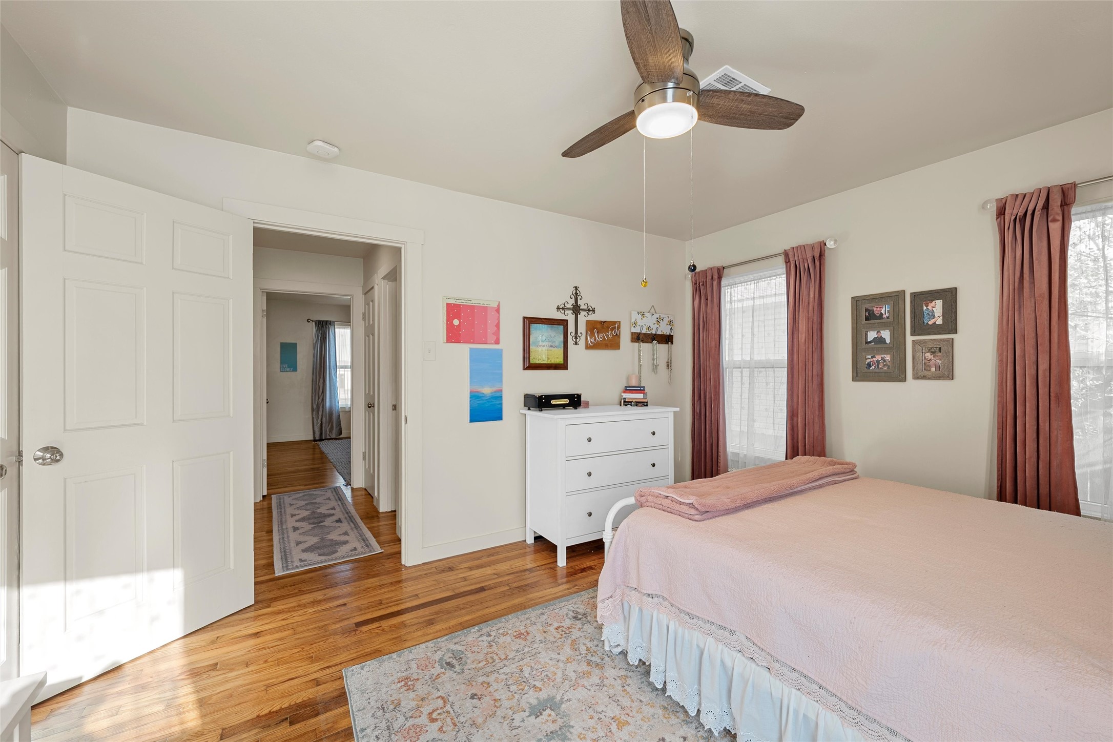 2216 N 43rd