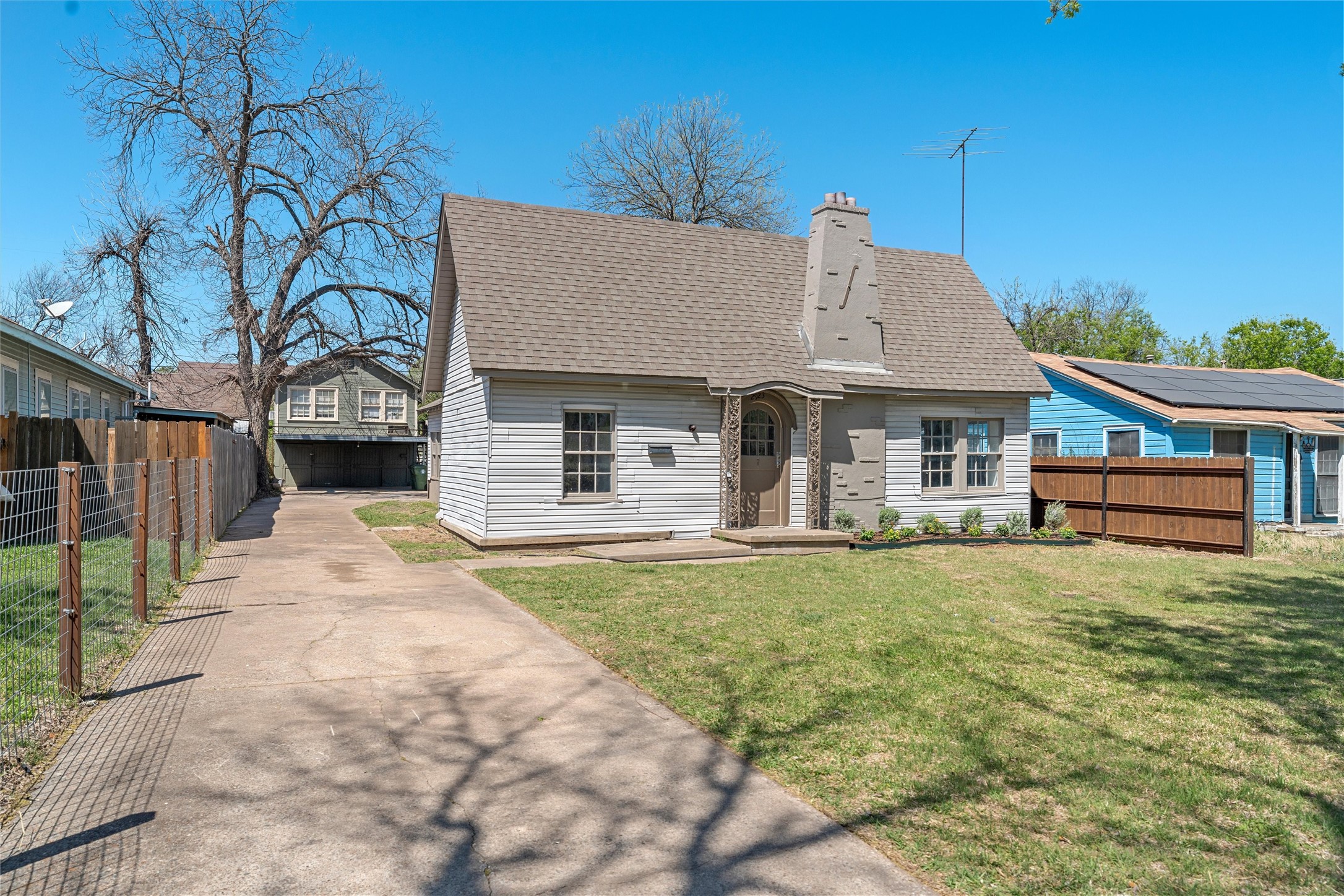 2923 Ethel Avenue