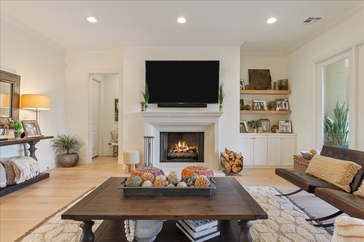 14007 Rw Court