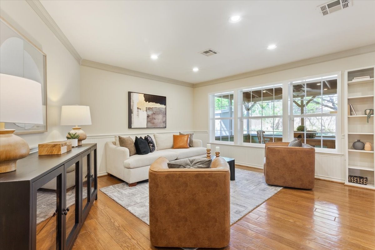 102 N 30th Street