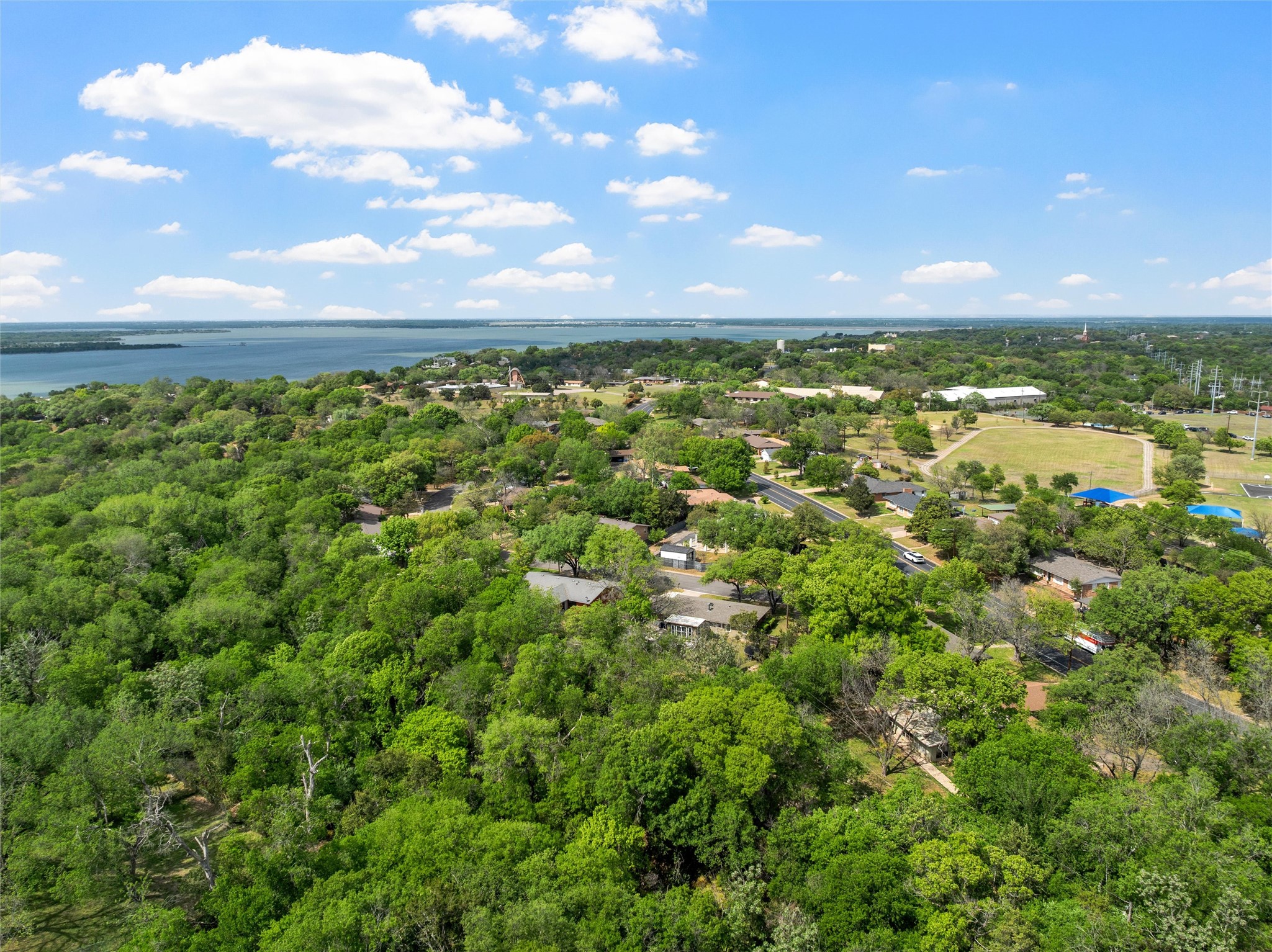 2306 Oak Cliff Drive