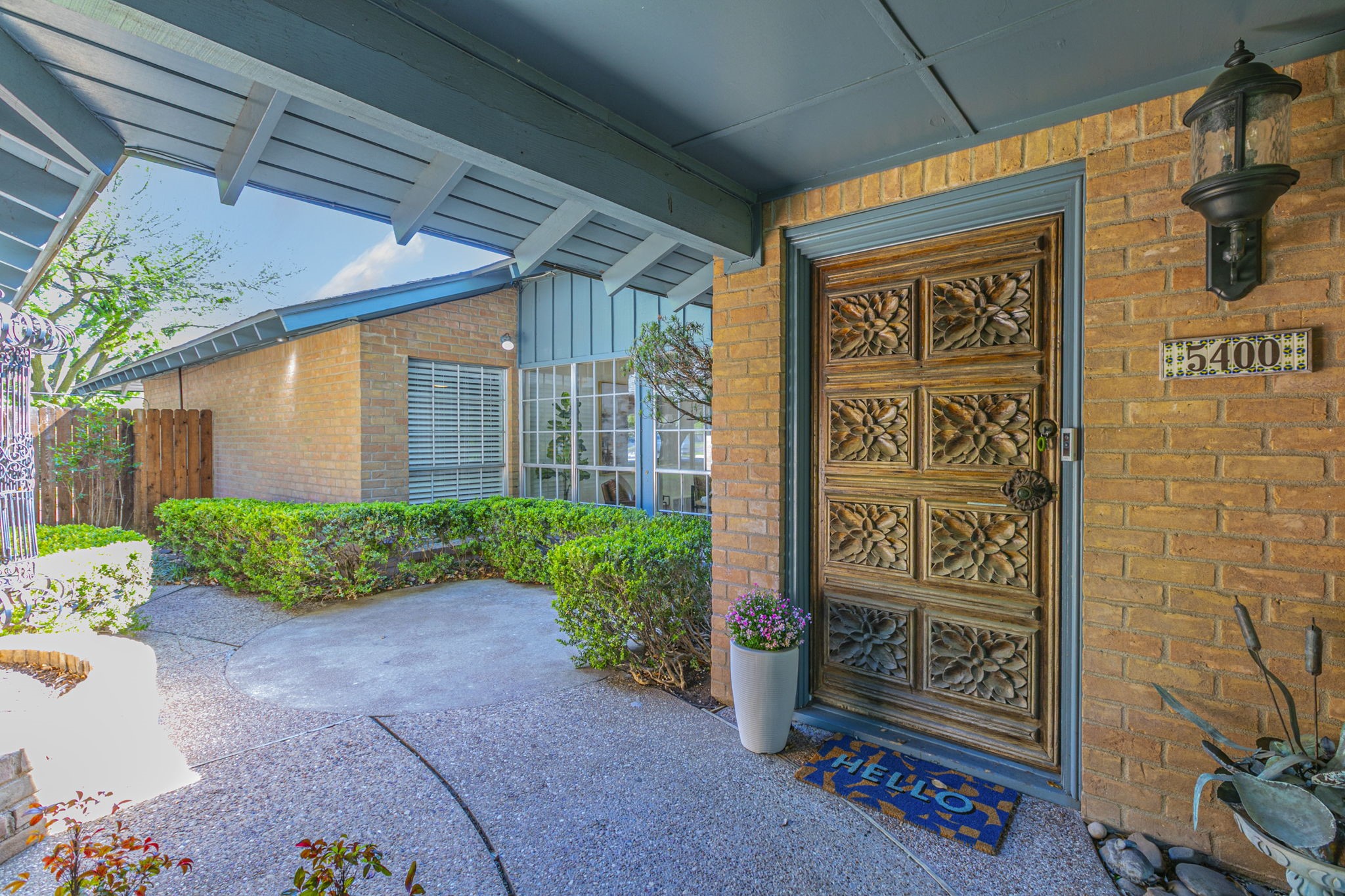 5400 Lake Jackson Drive