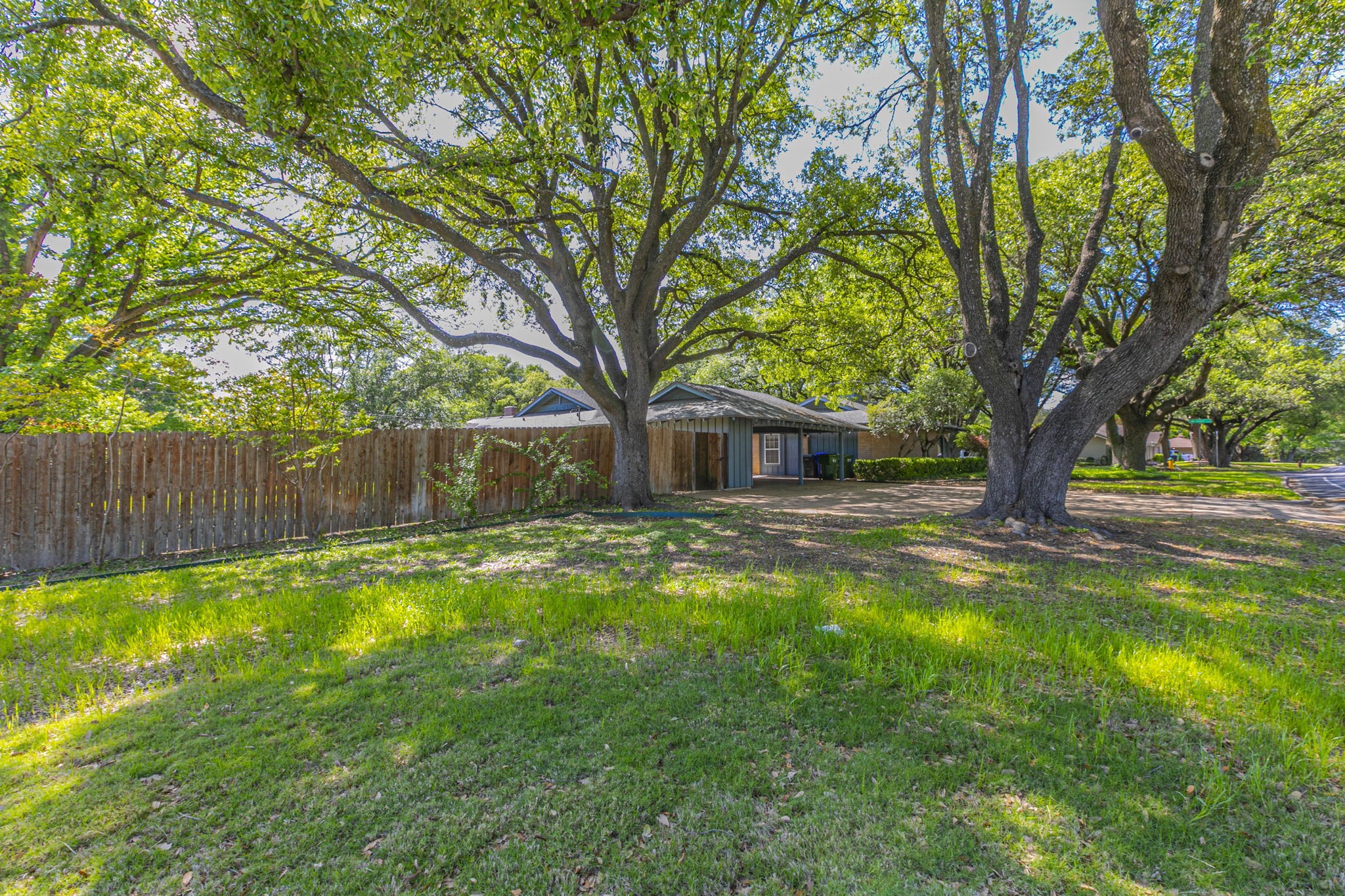 5400 Lake Jackson Drive