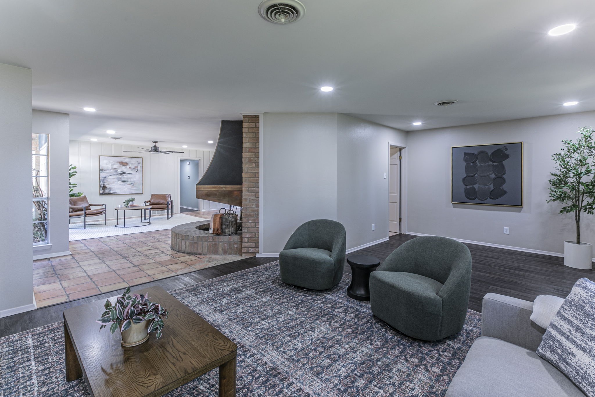 5400 Lake Jackson Drive