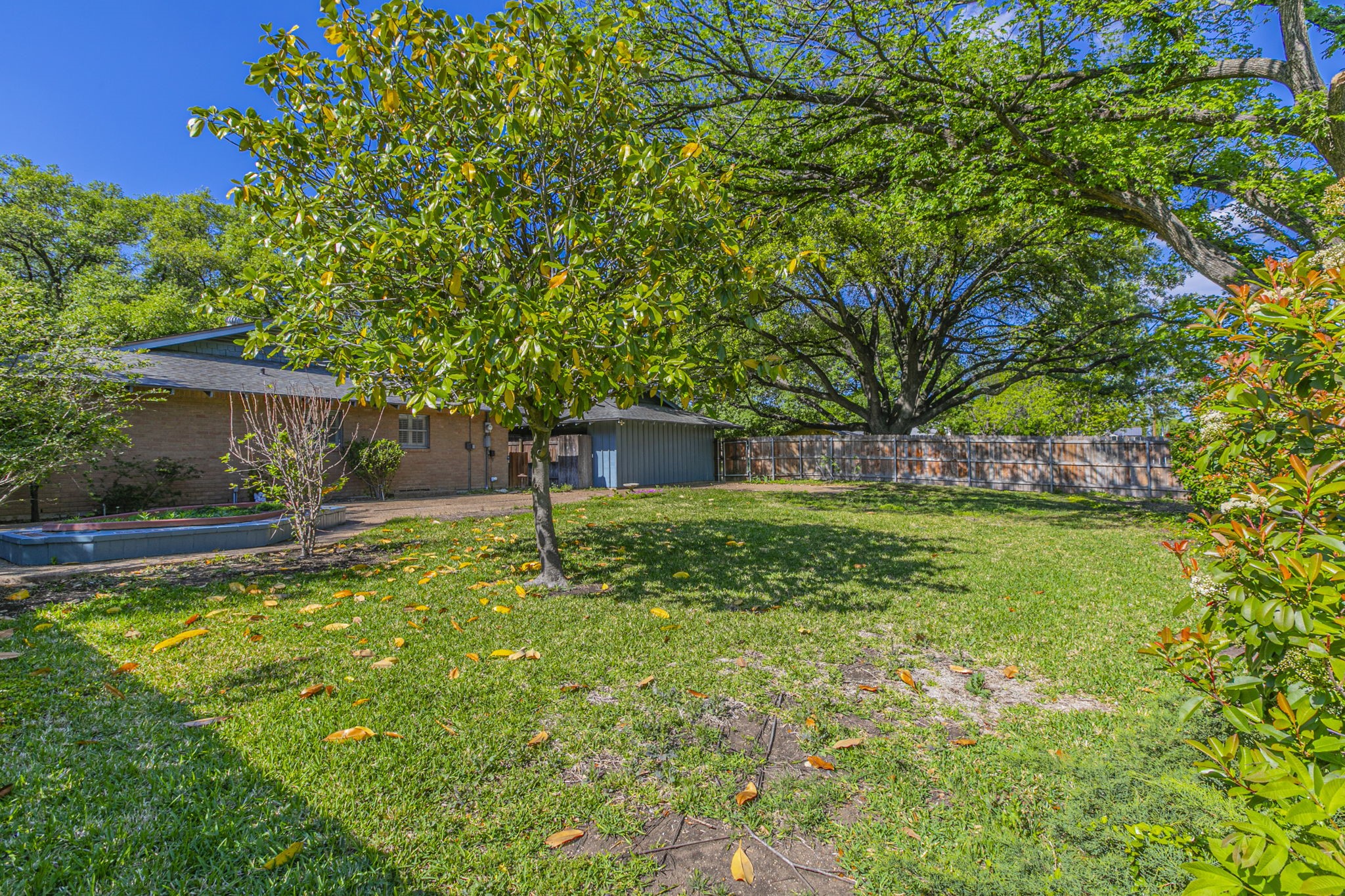 5400 Lake Jackson Drive