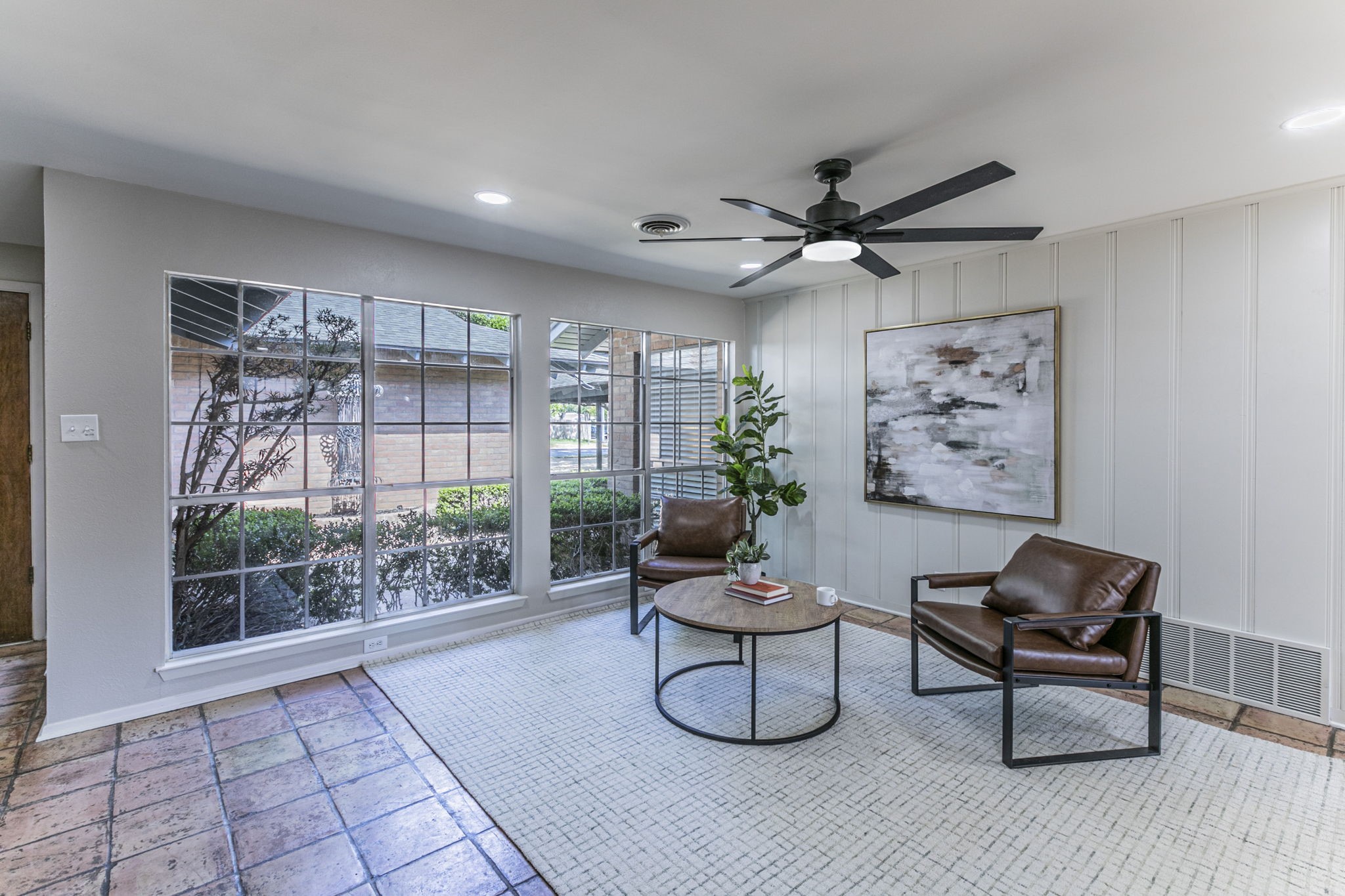 5400 Lake Jackson Drive