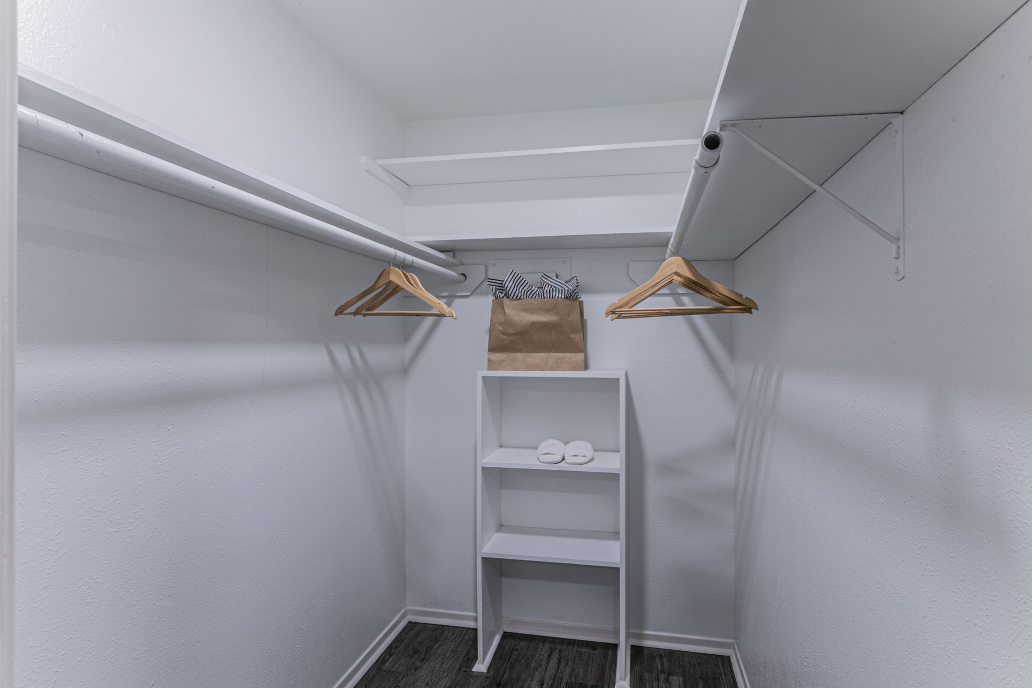 5400 Lake Jackson Drive