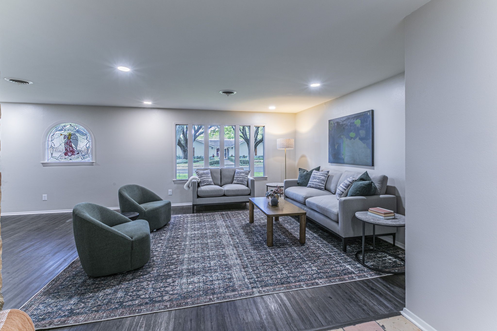 5400 Lake Jackson Drive