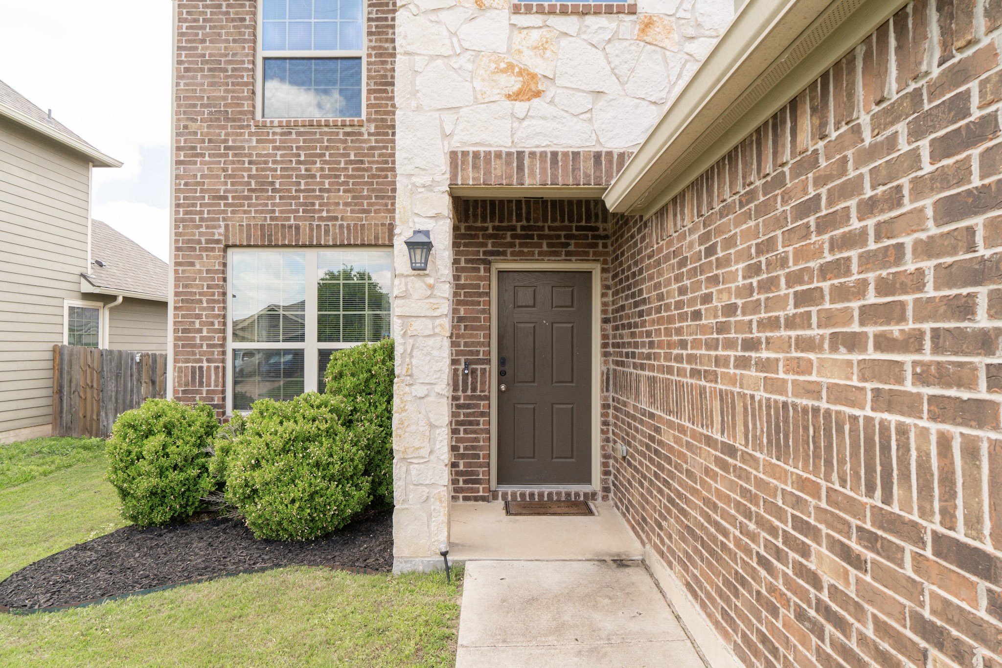 2716 Beutel Road