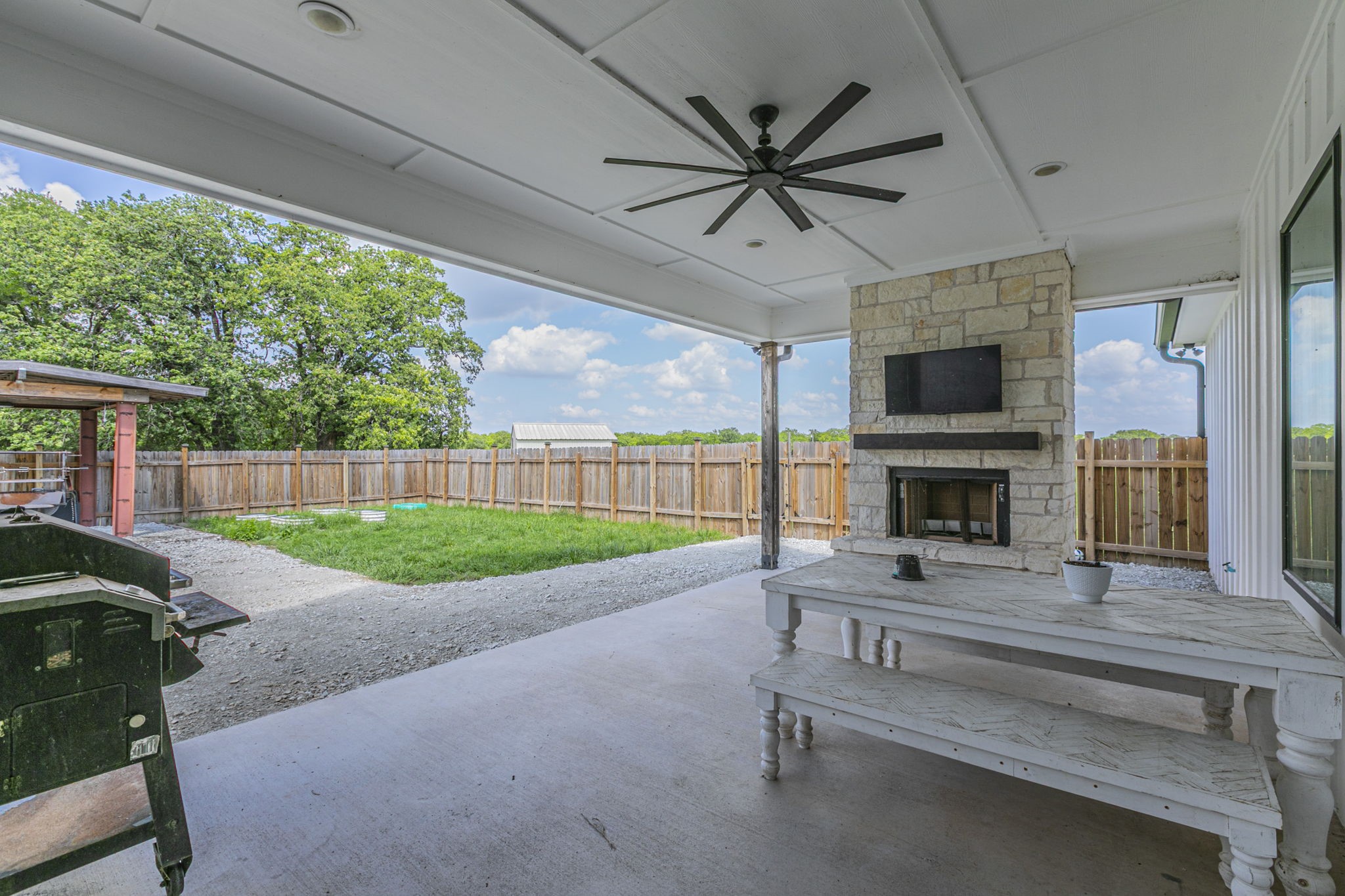 289 E Bell Road
