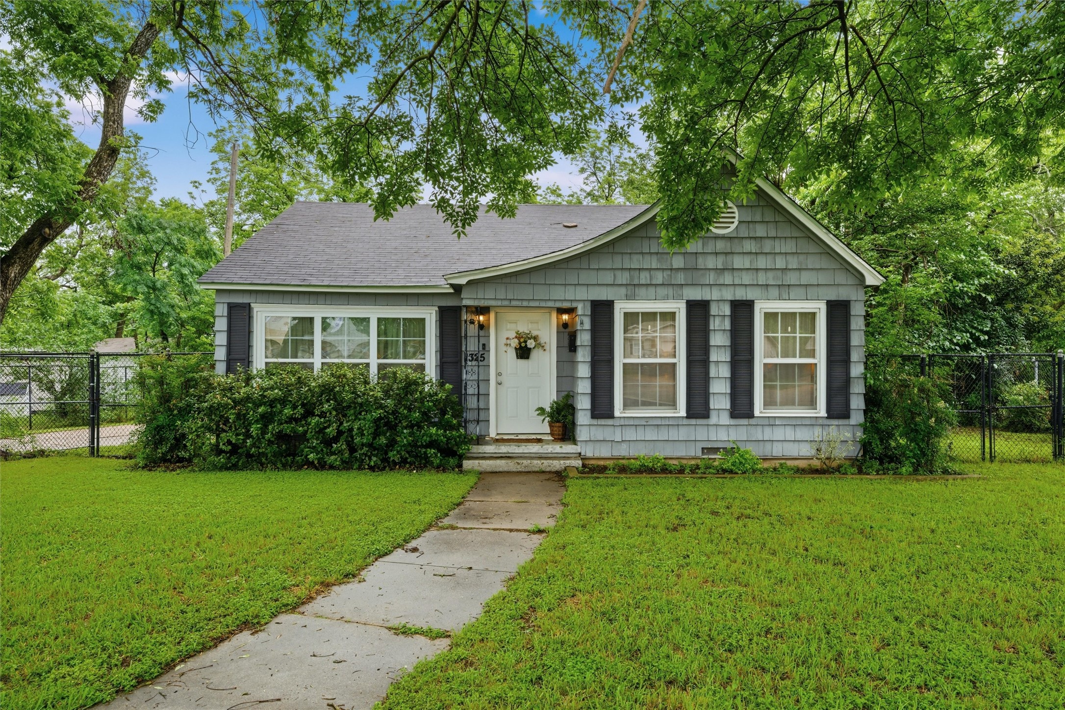 1325 N 34th Street