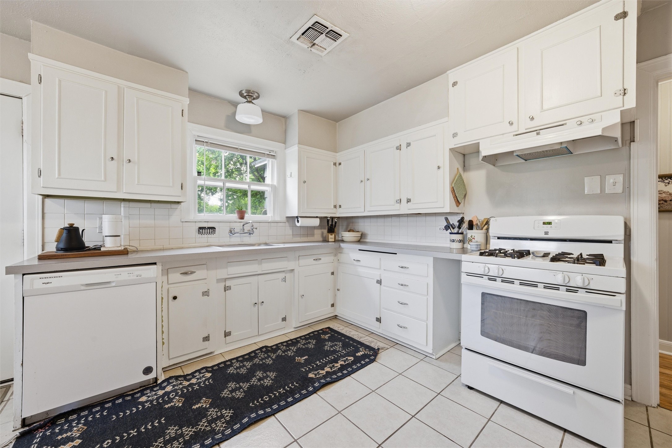 1325 N 34th Street