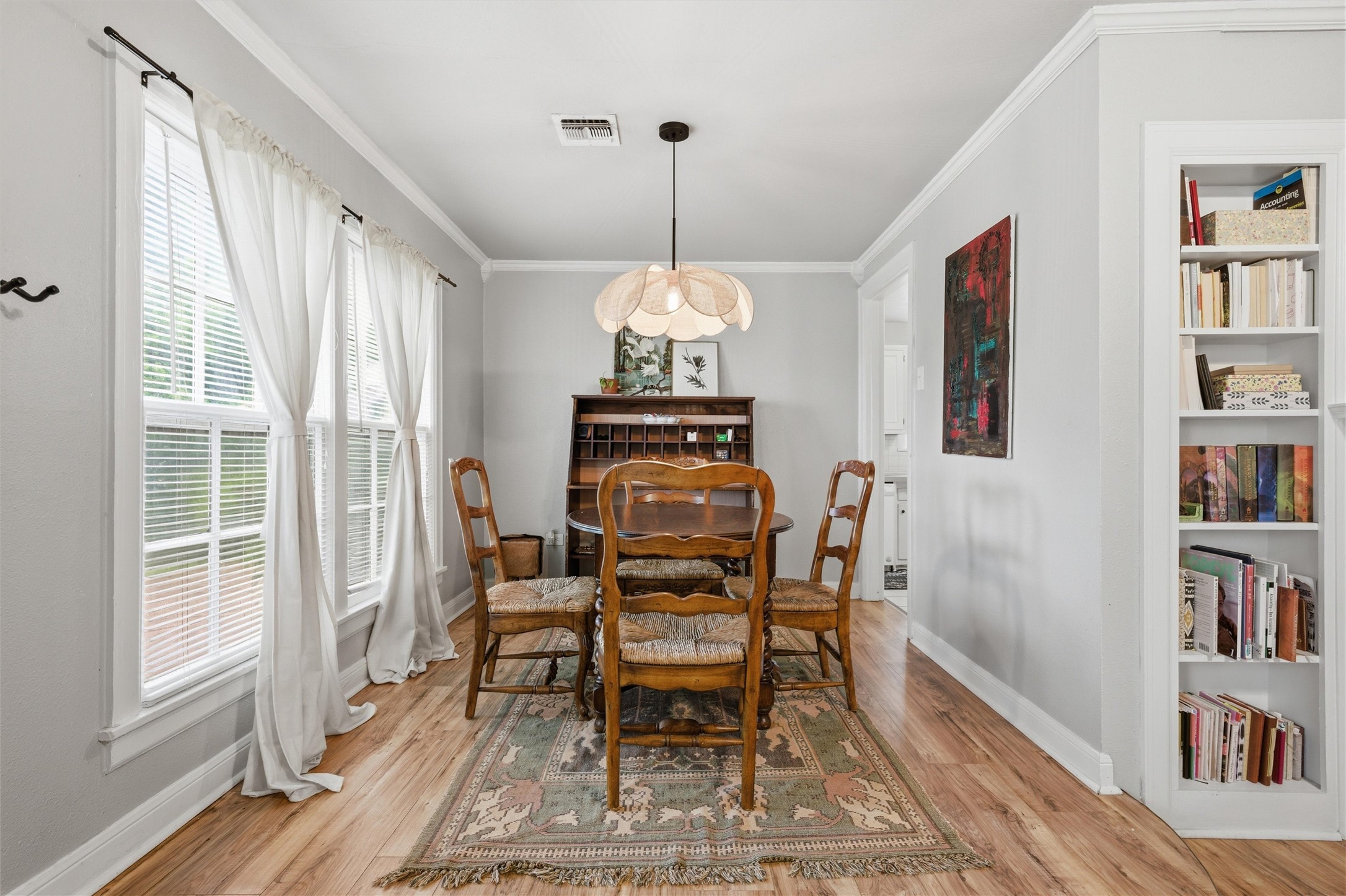 1325 N 34th Street