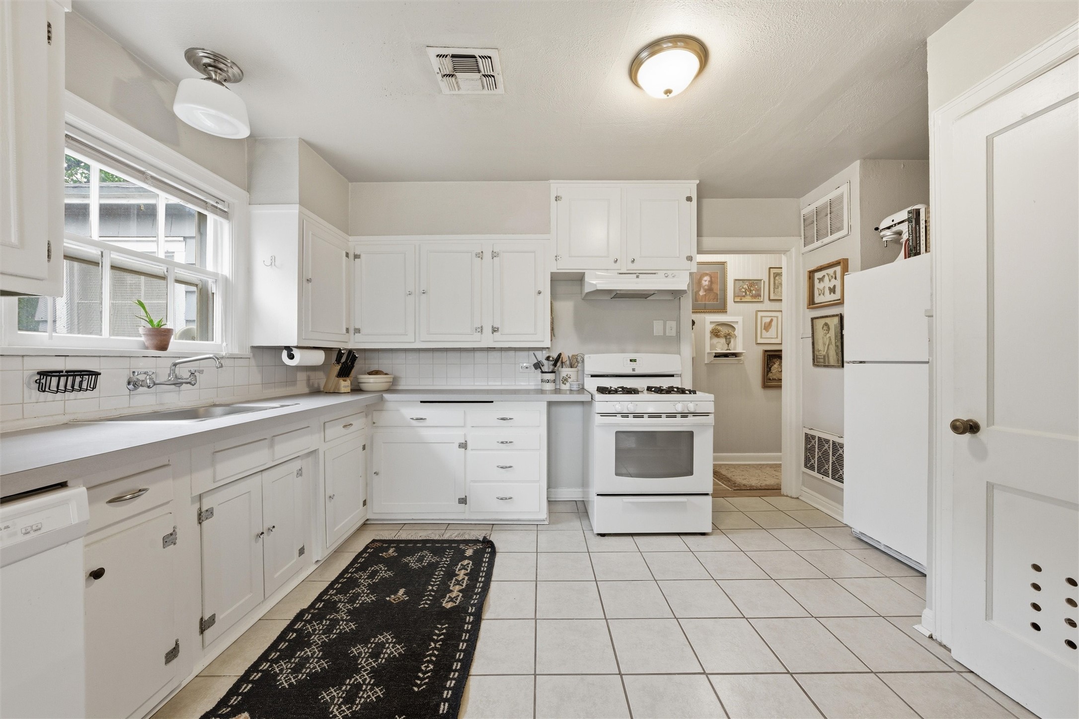 1325 N 34th Street