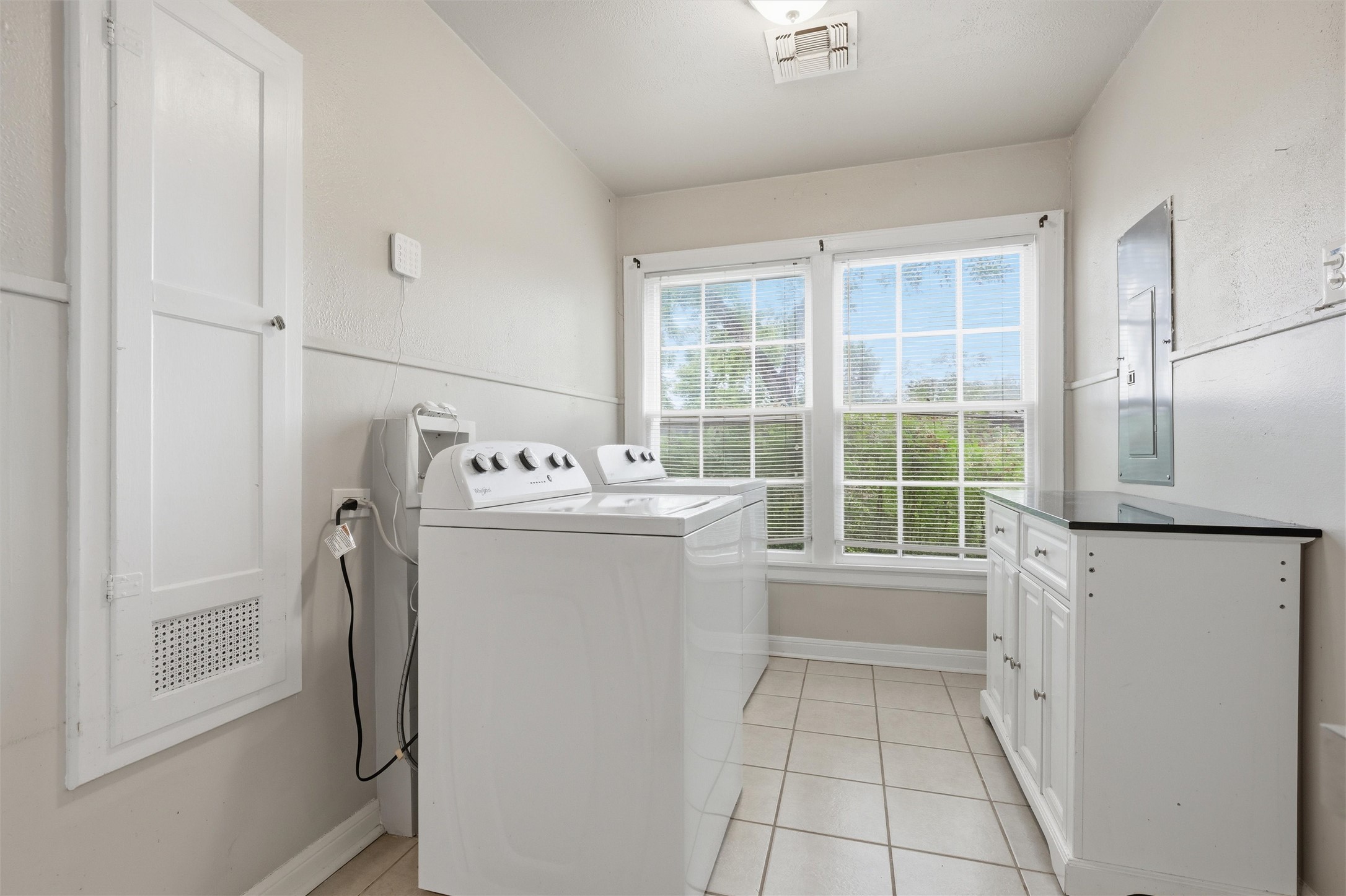 1325 N 34th Street