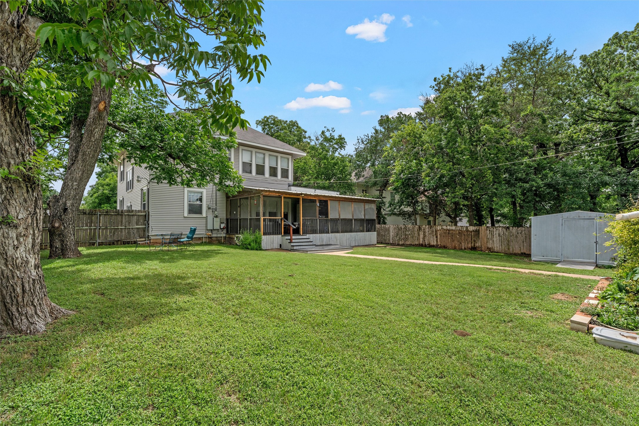 934 N 19th Street