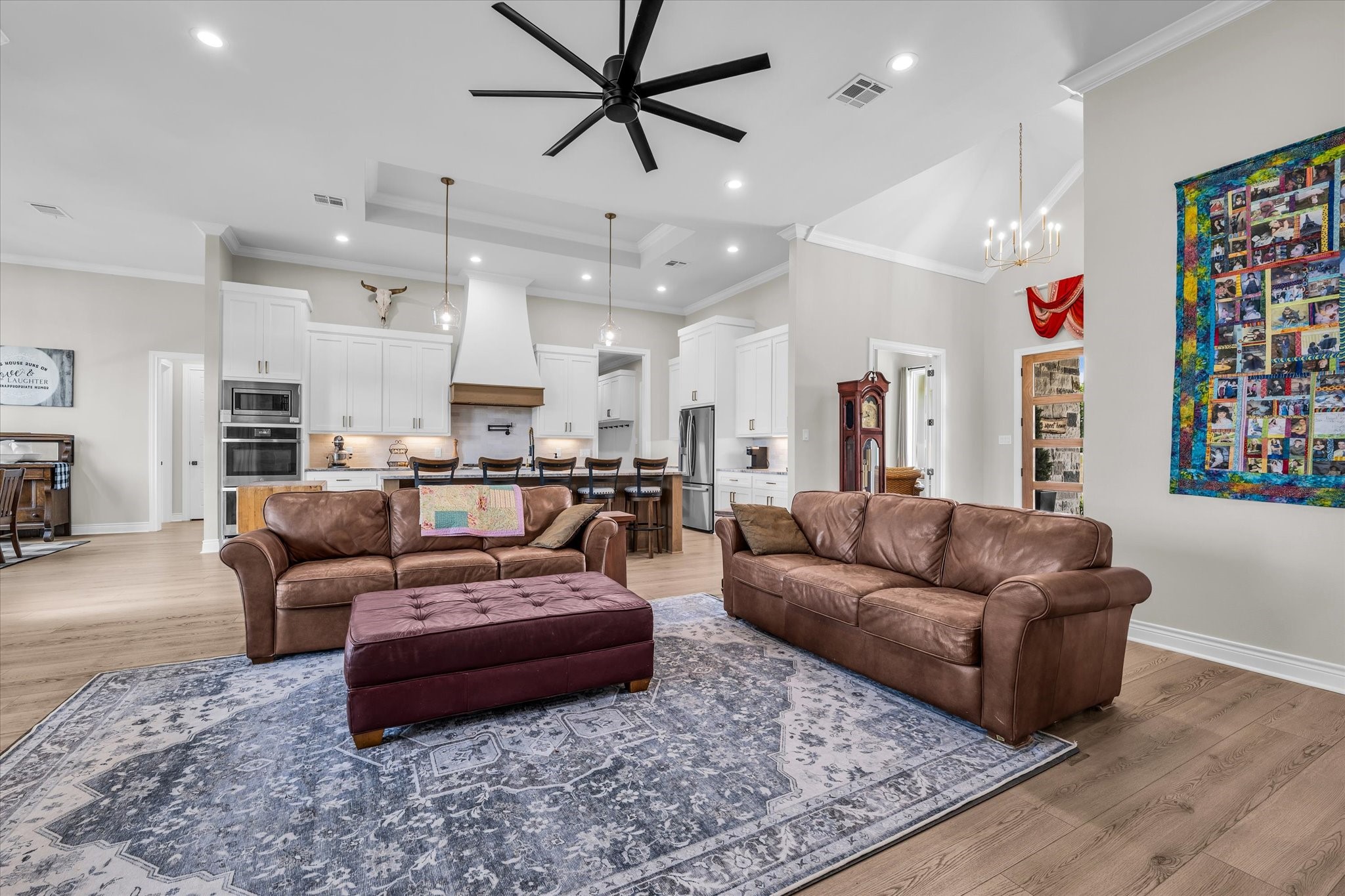 2724 Southwinds Drive