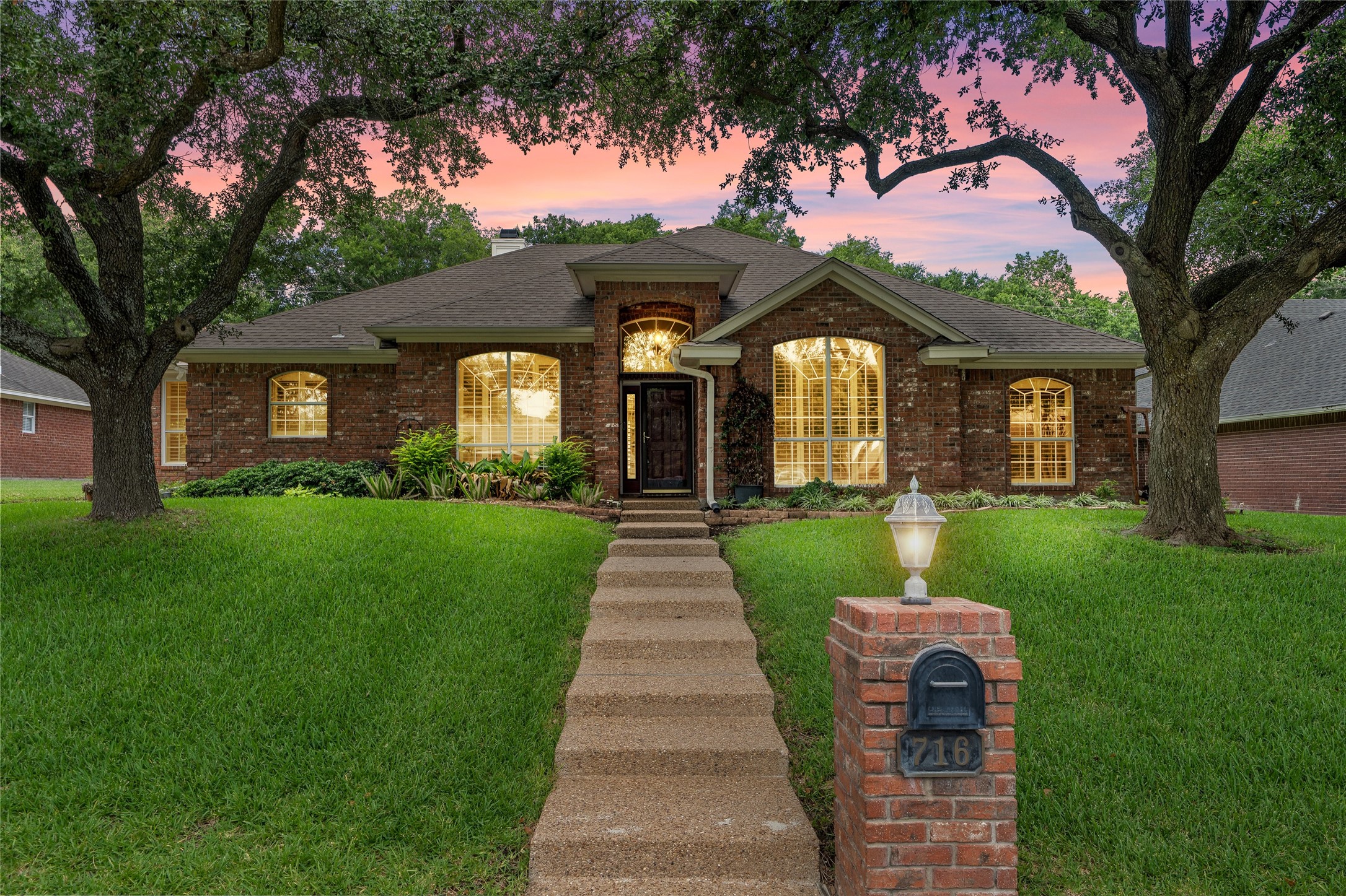 716 Meadow Mountain Drive
