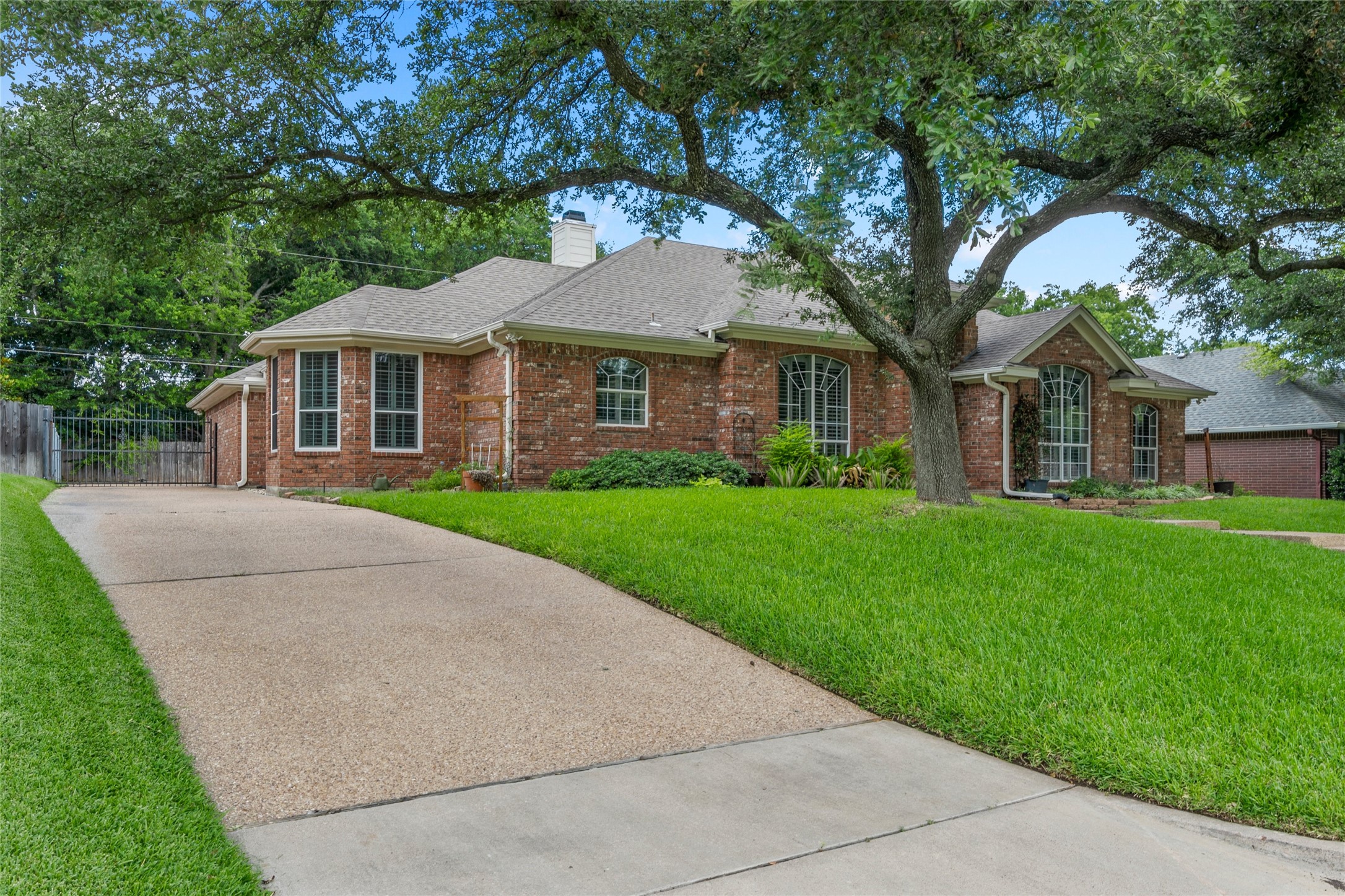 716 Meadow Mountain Drive