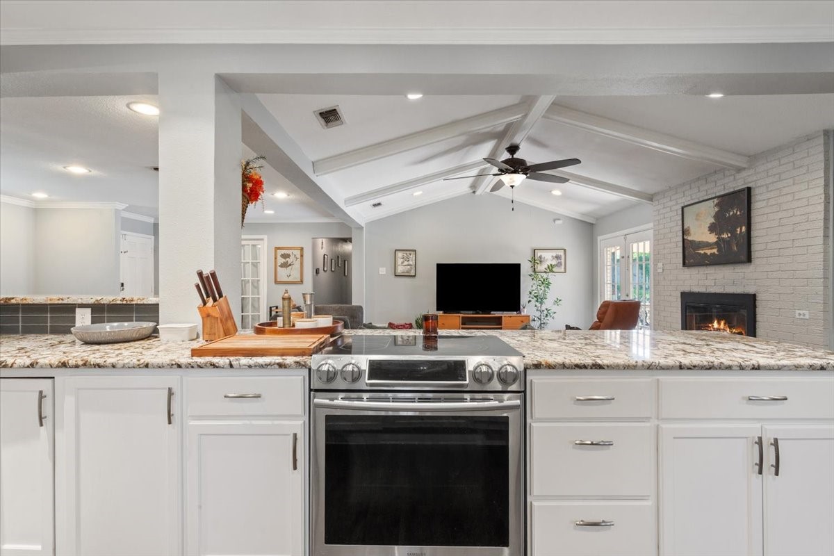 2649 Woodmont Circle