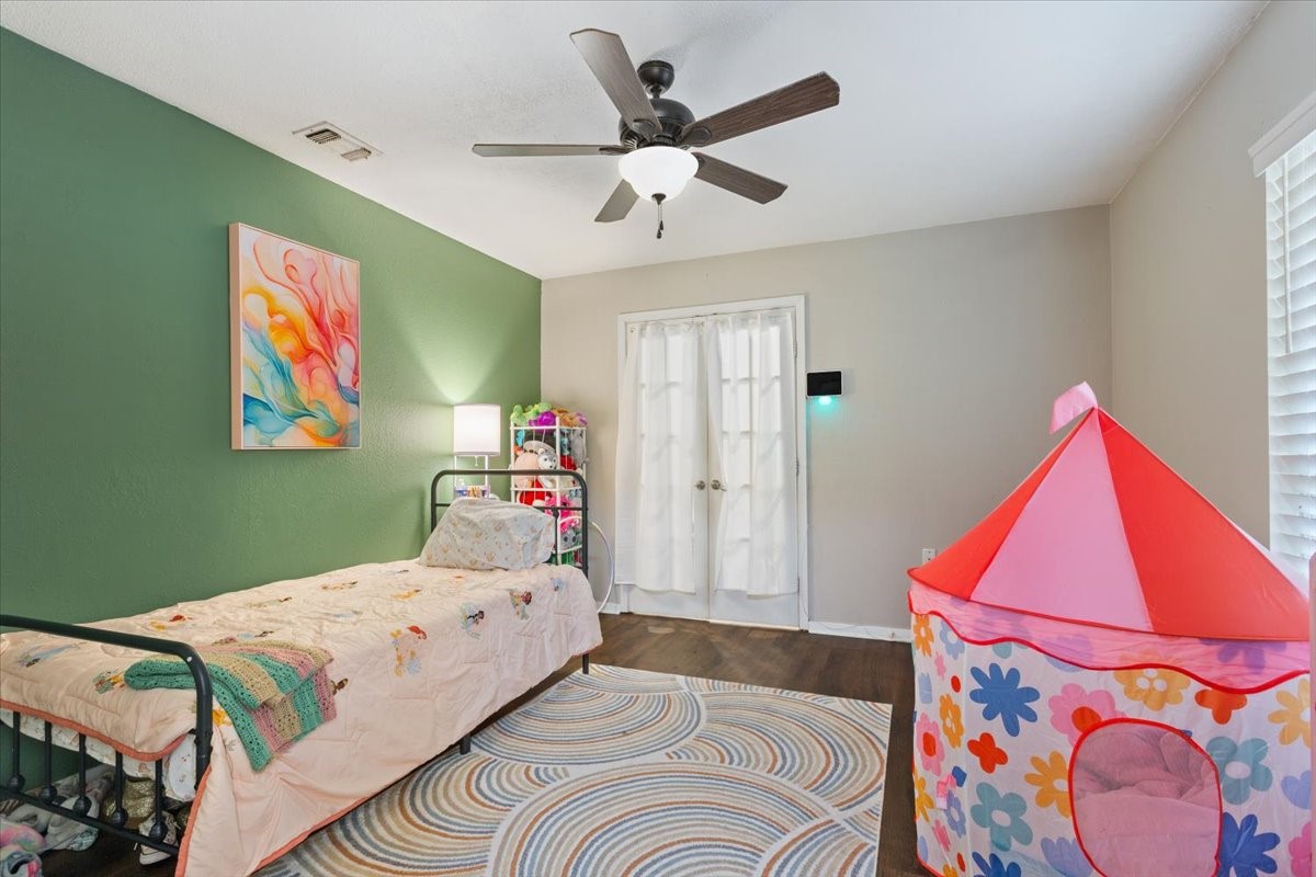 2649 Woodmont Circle