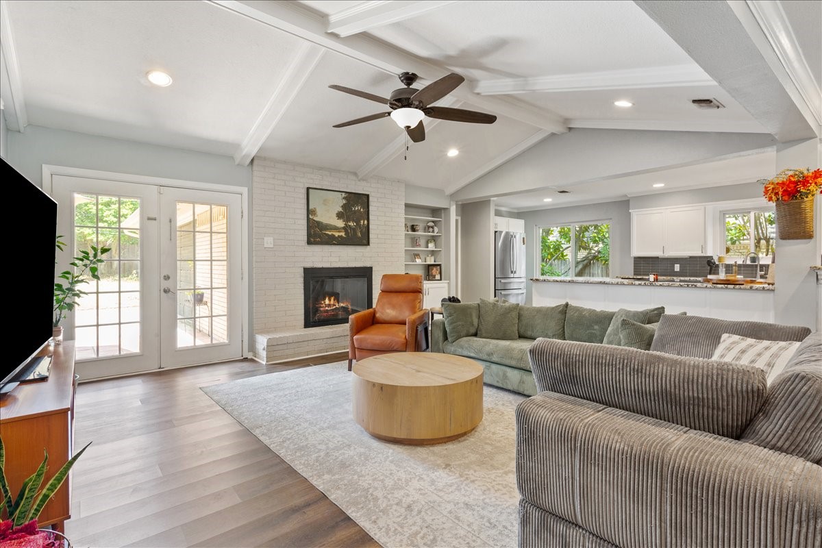 2649 Woodmont Circle