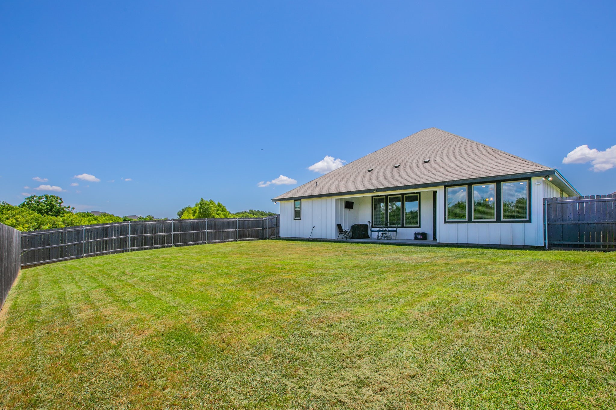 5305 Black Horse Court