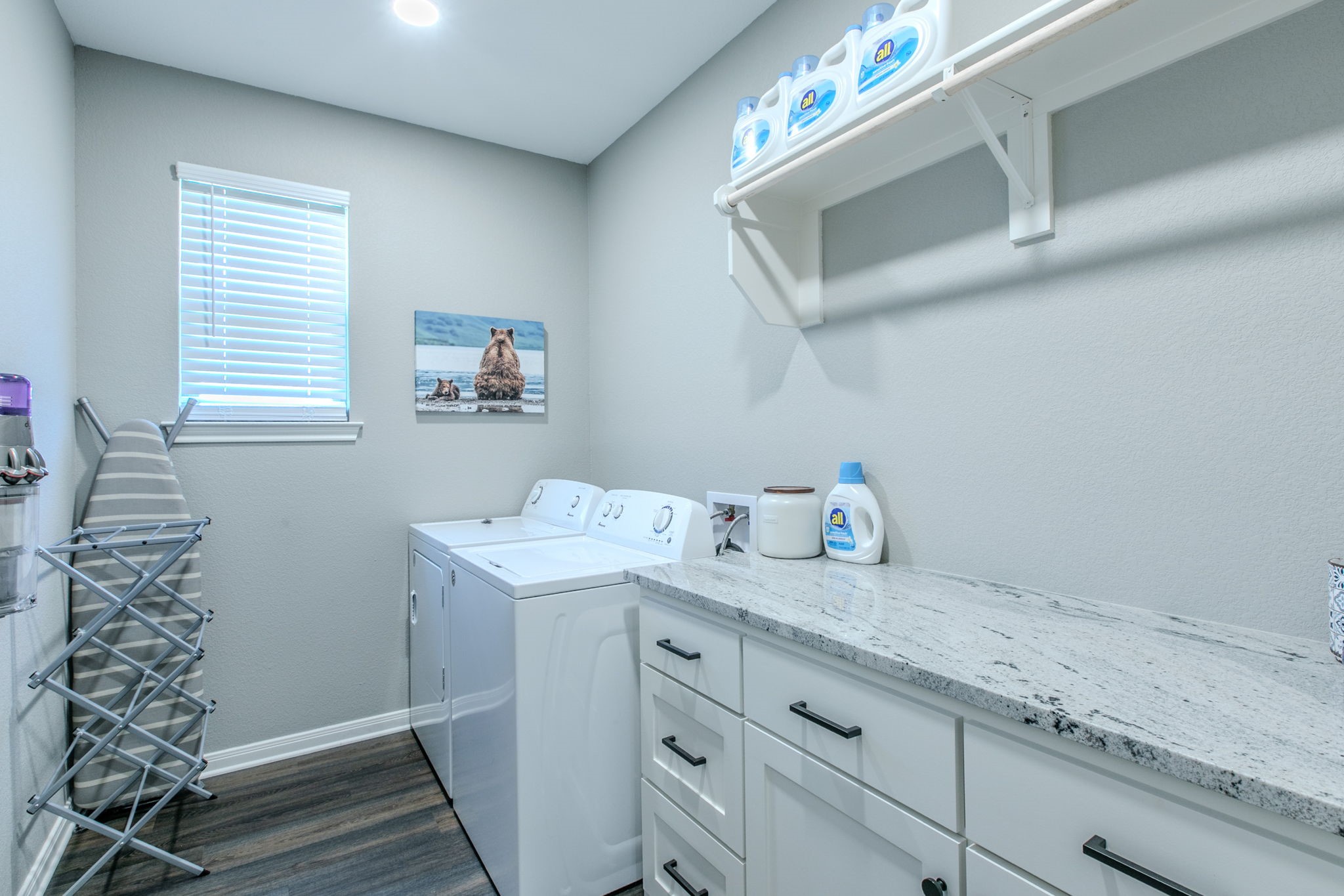 5305 Black Horse Court