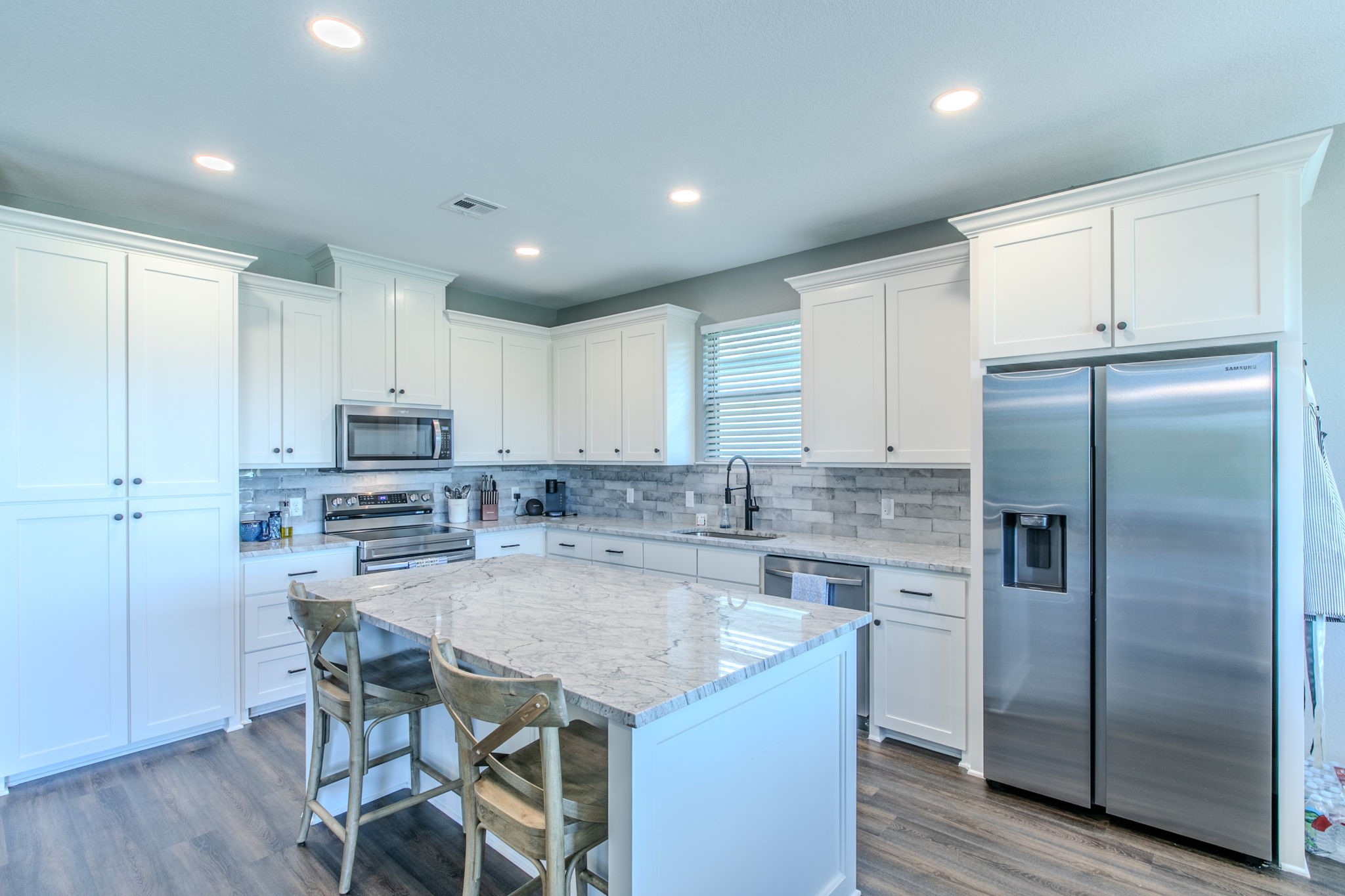 5305 Black Horse Court
