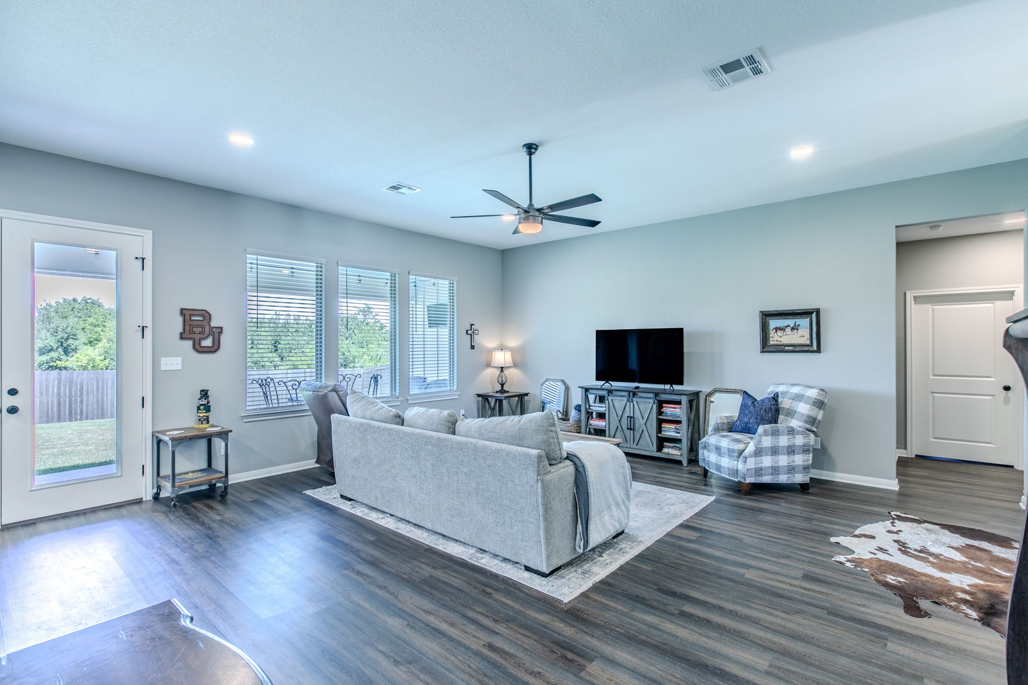 5305 Black Horse Court