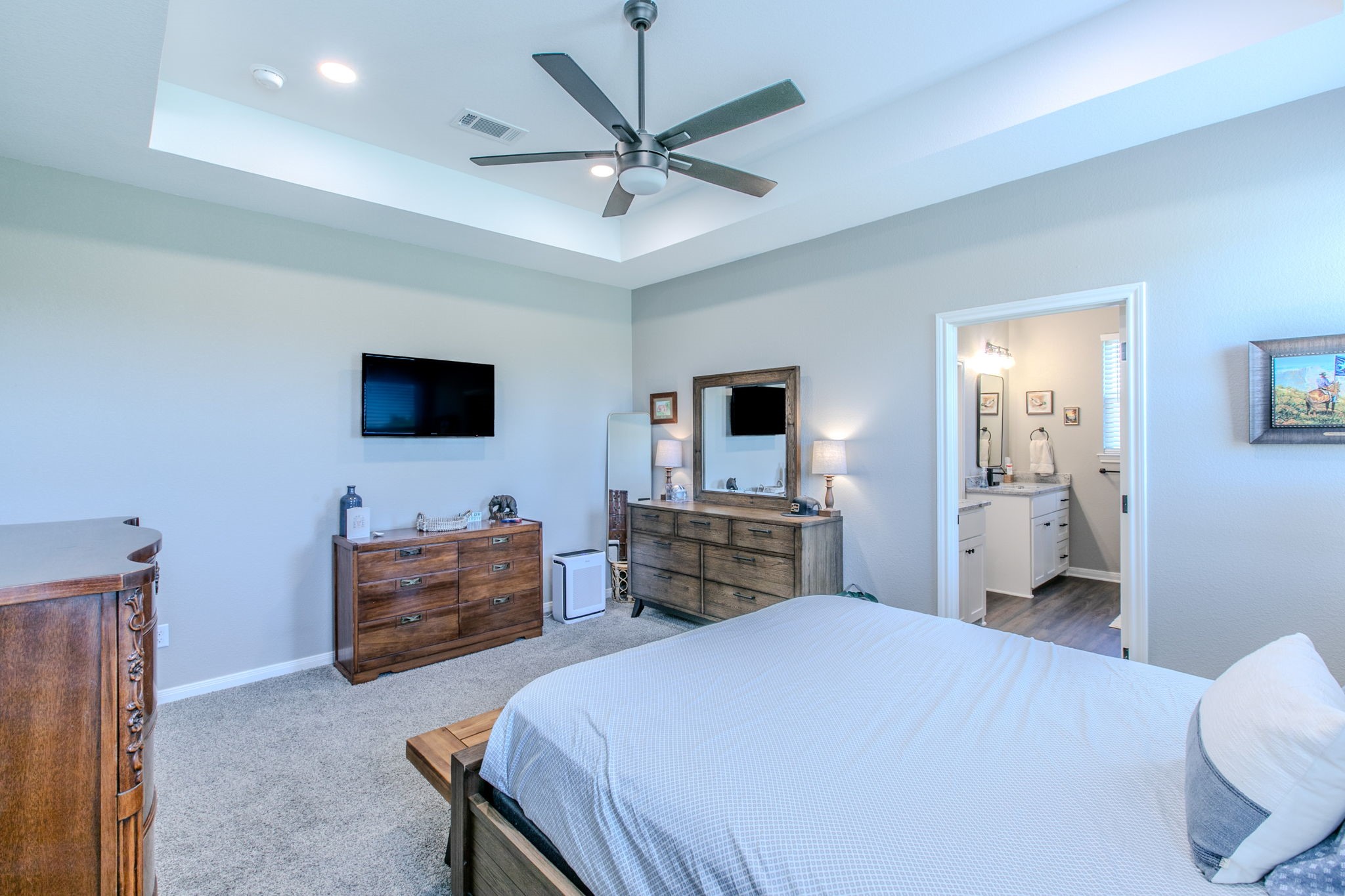 5305 Black Horse Court