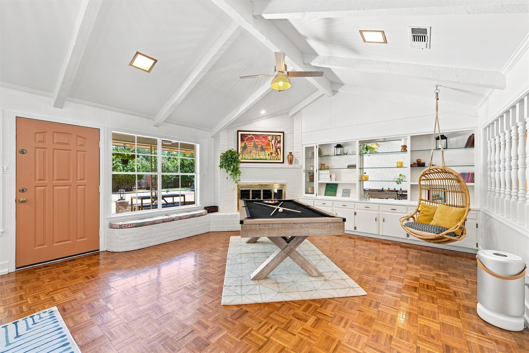 5104 Lake Jackson Drive