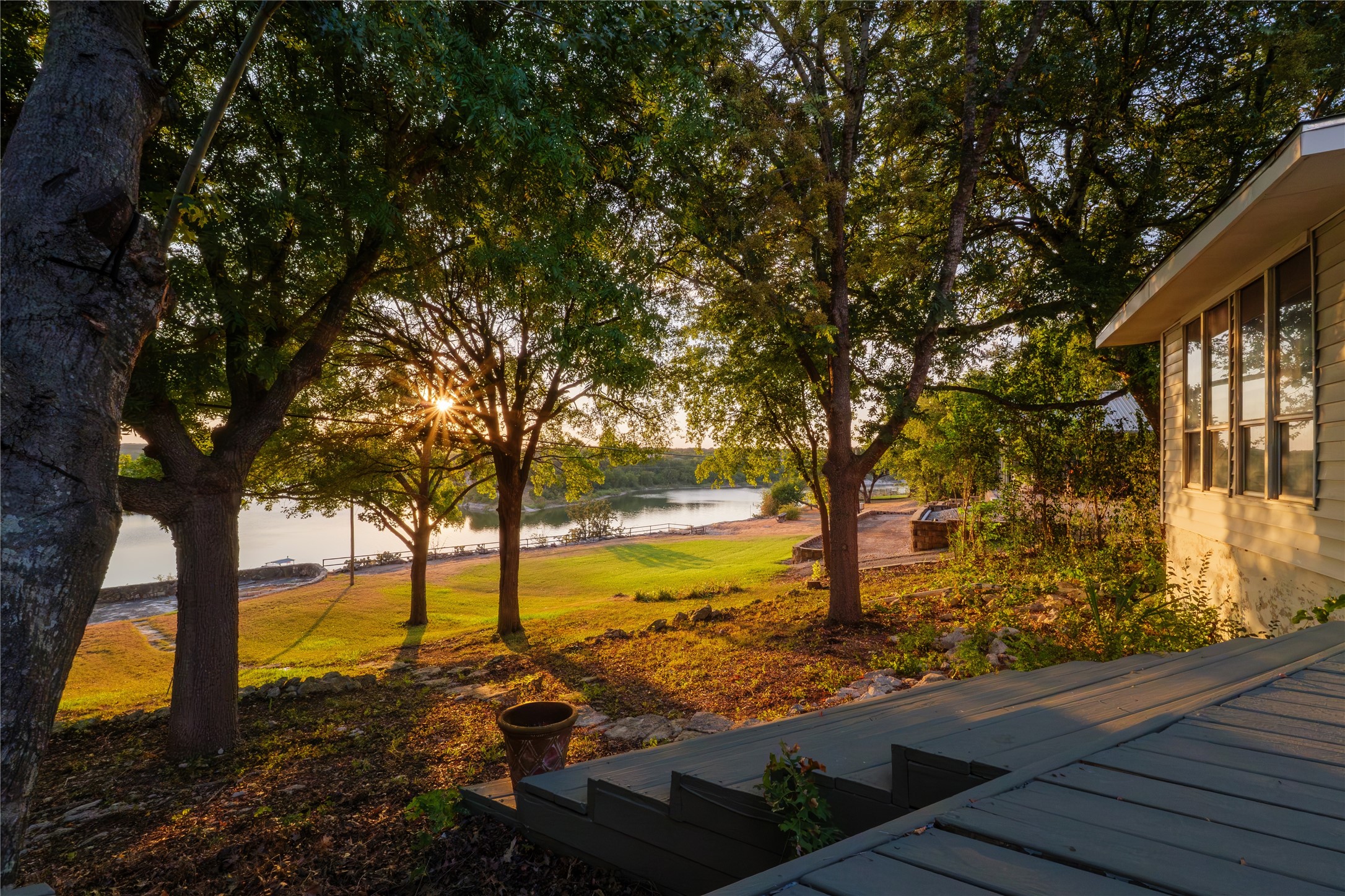 279 County Road 1710