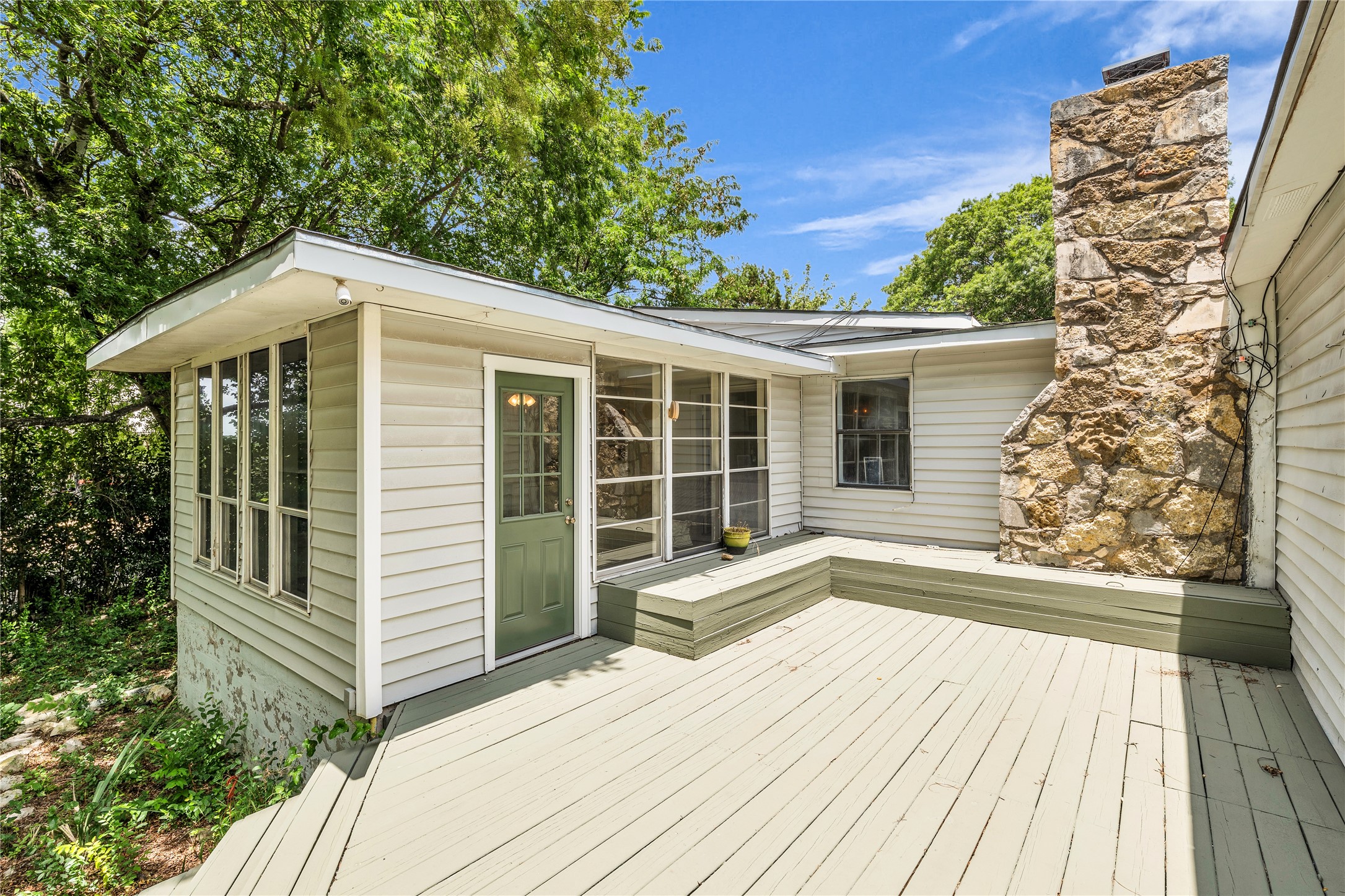 279 County Road 1710