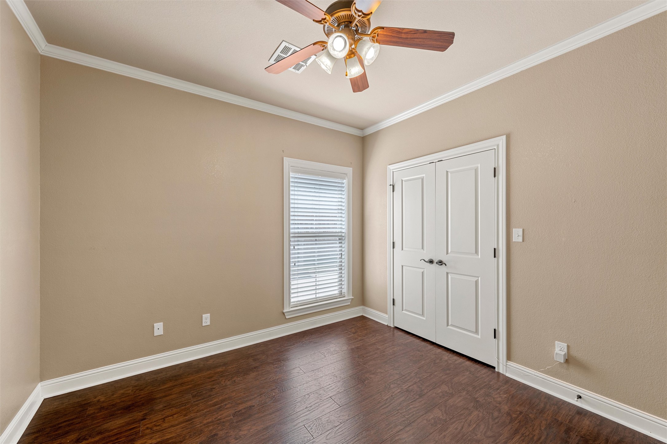 337 Edinburgh Lane