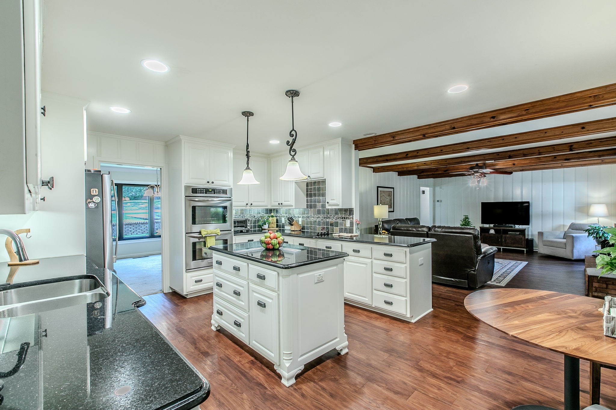 4936 Ridgeview Drive