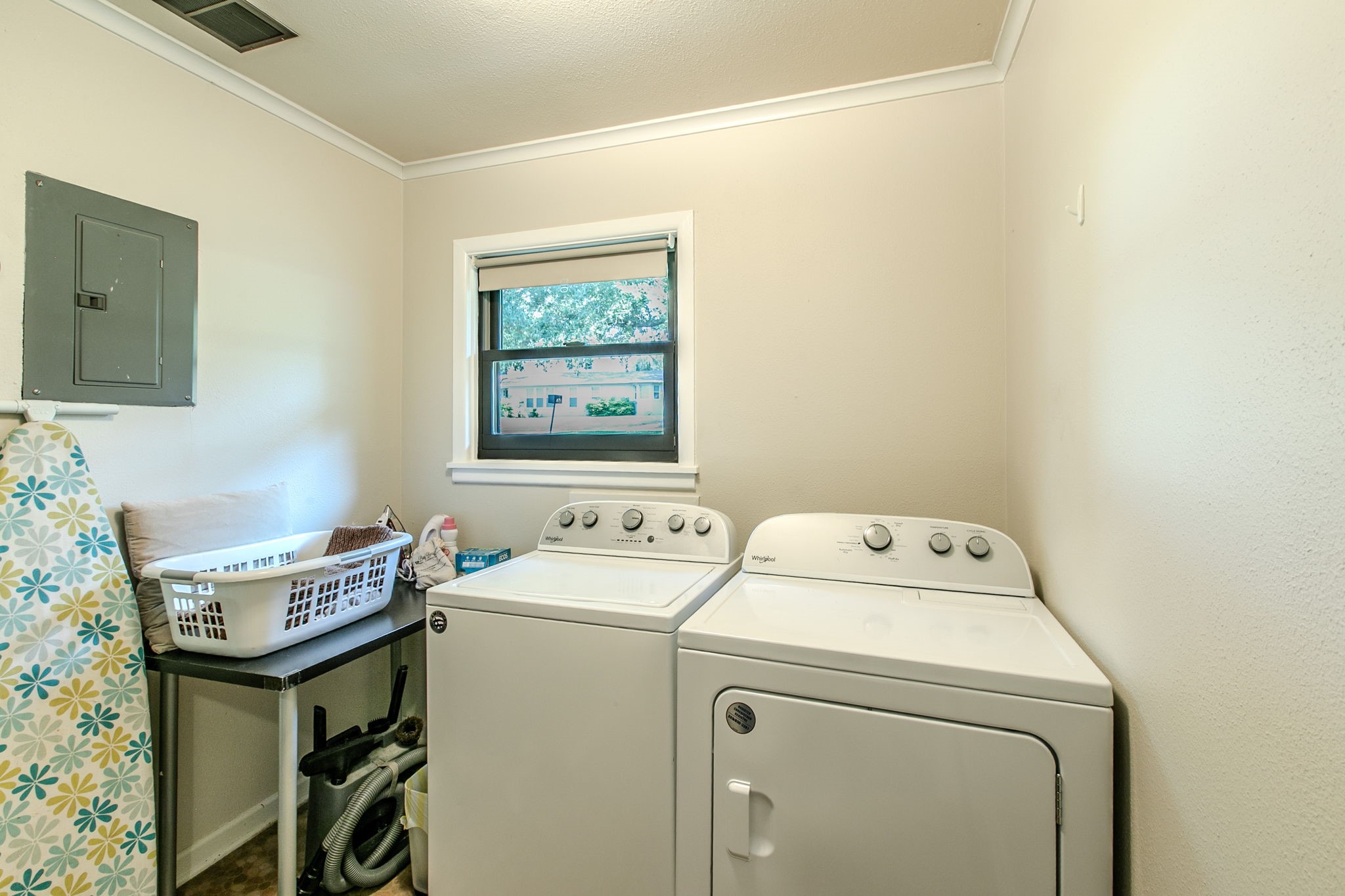 4936 Ridgeview Drive