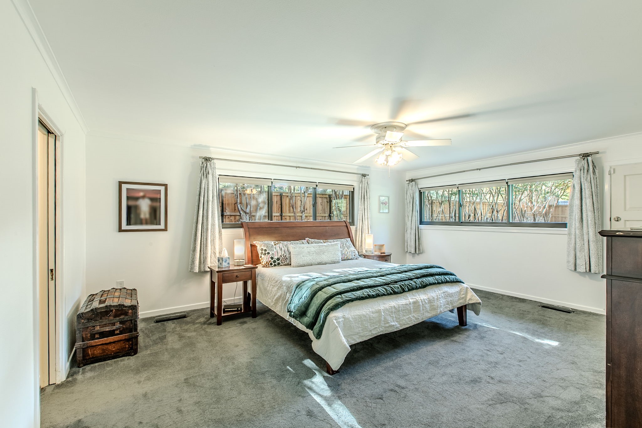 4936 Ridgeview Drive