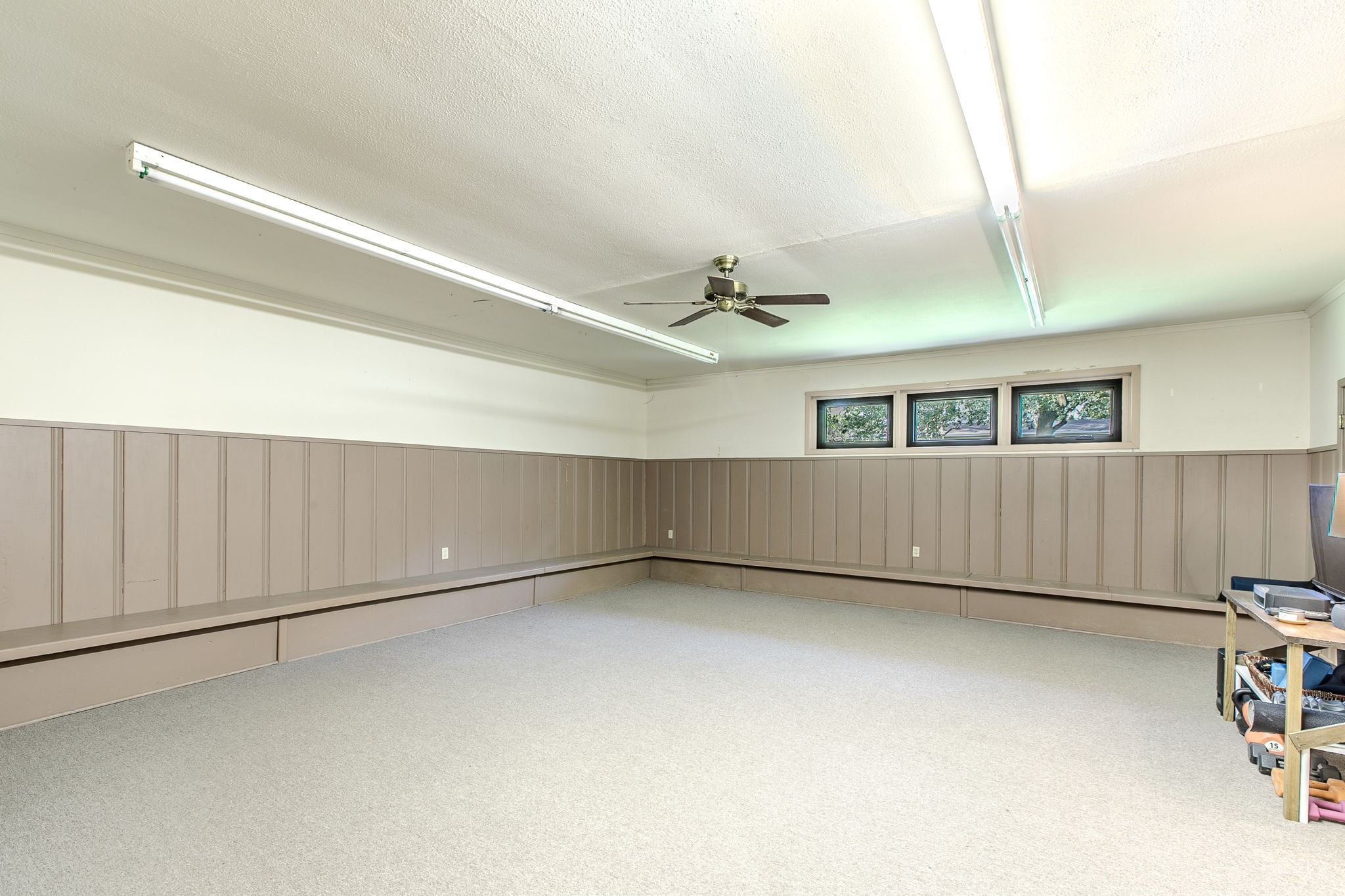 4936 Ridgeview Drive