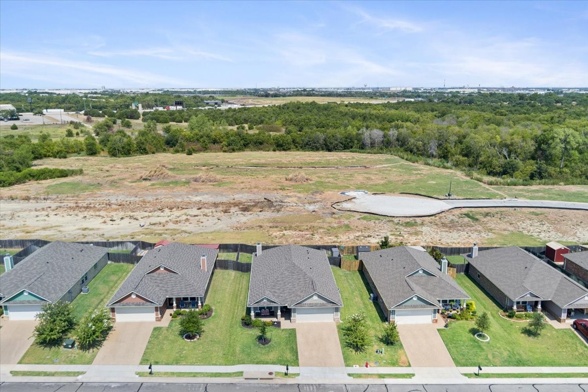 2518 Yoder Lane