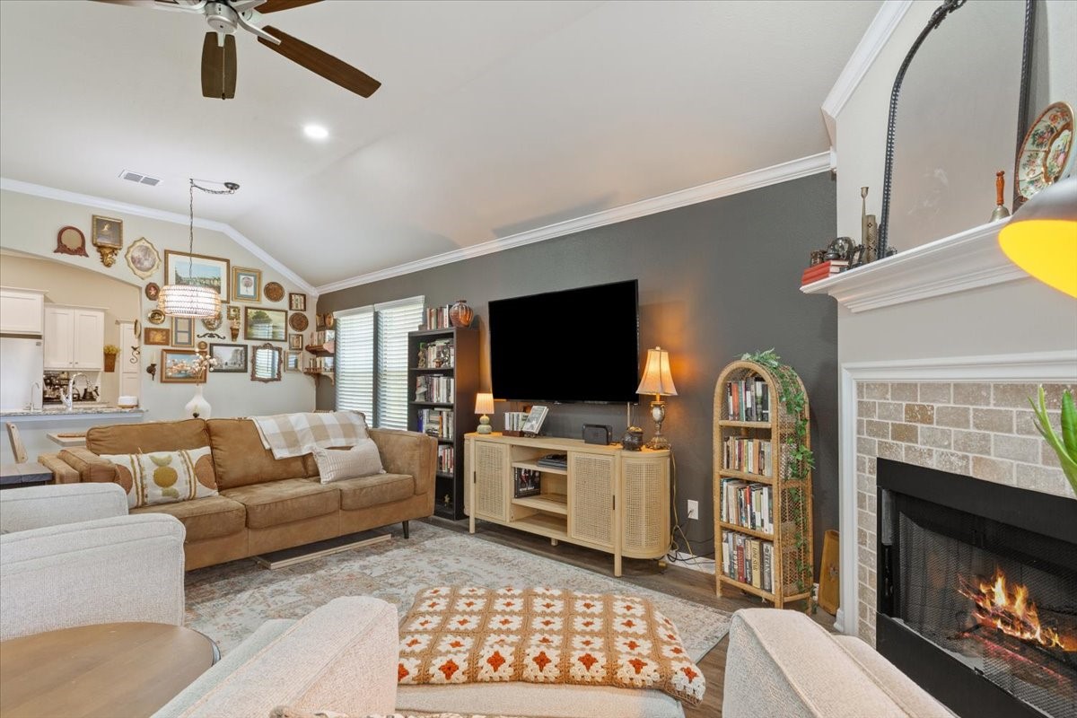 2518 Yoder Lane